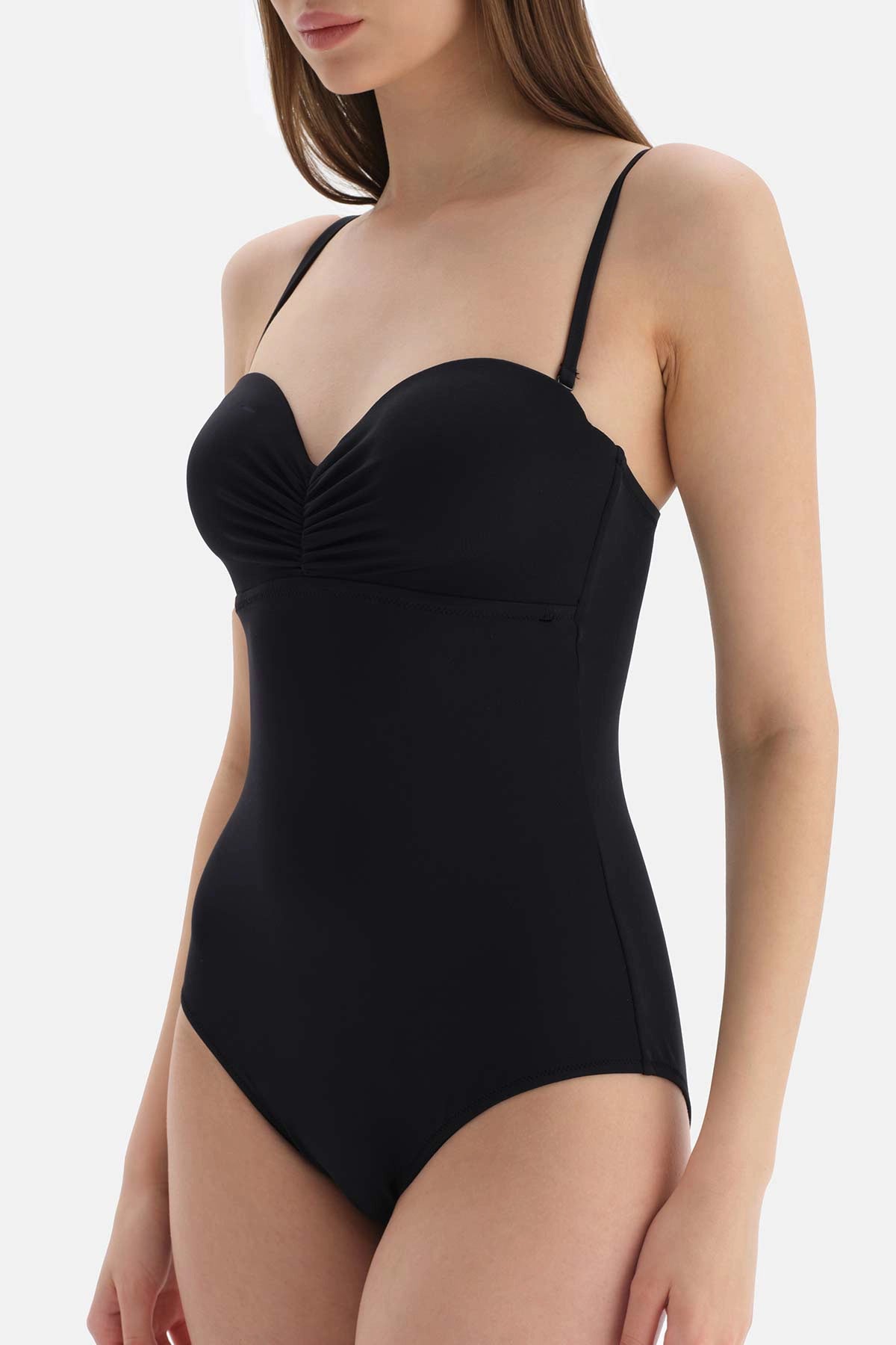 Siyah Straplez Kalplı Mayo