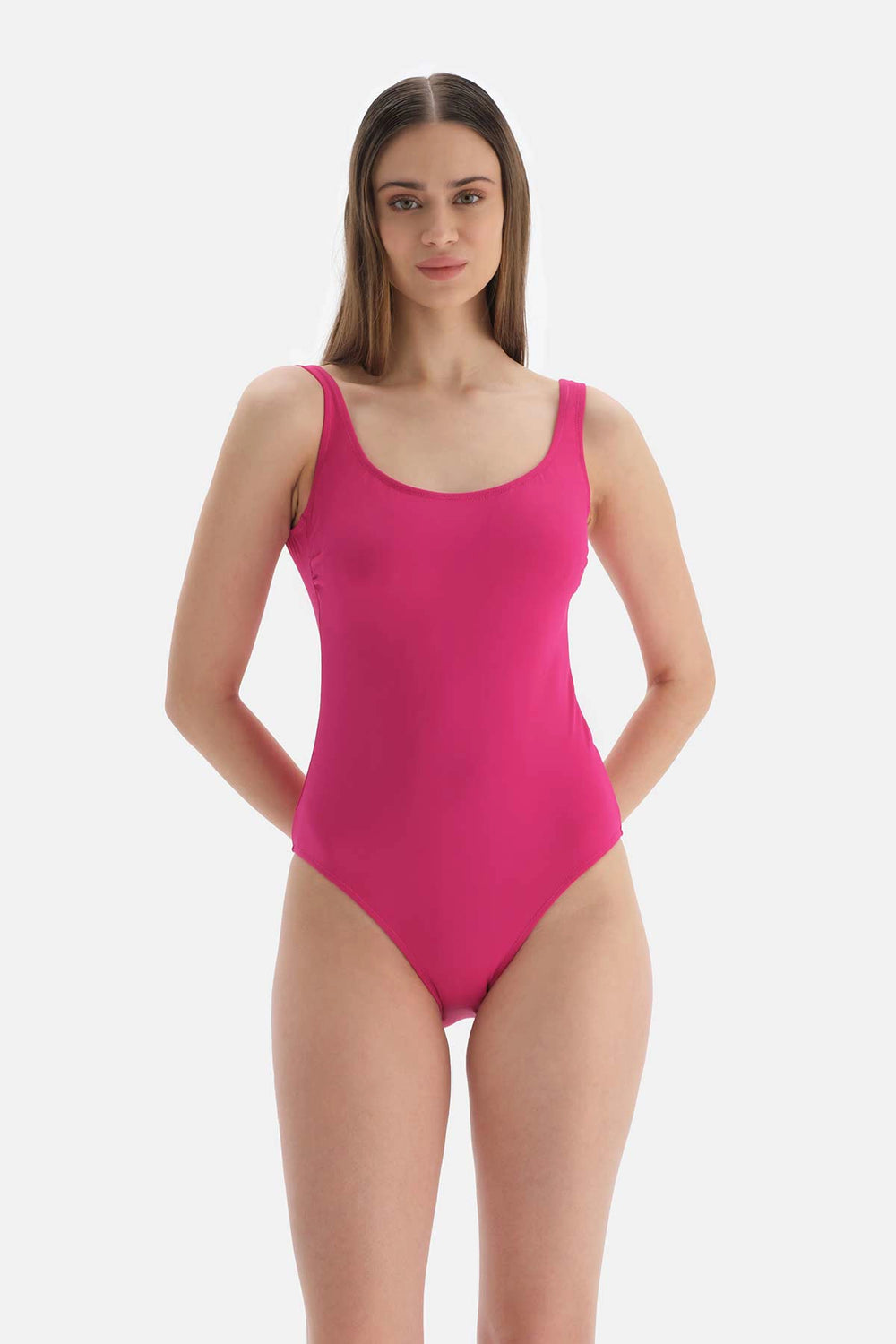 Fuşya Balensiz U Yaka Kalın Askılı Mayo