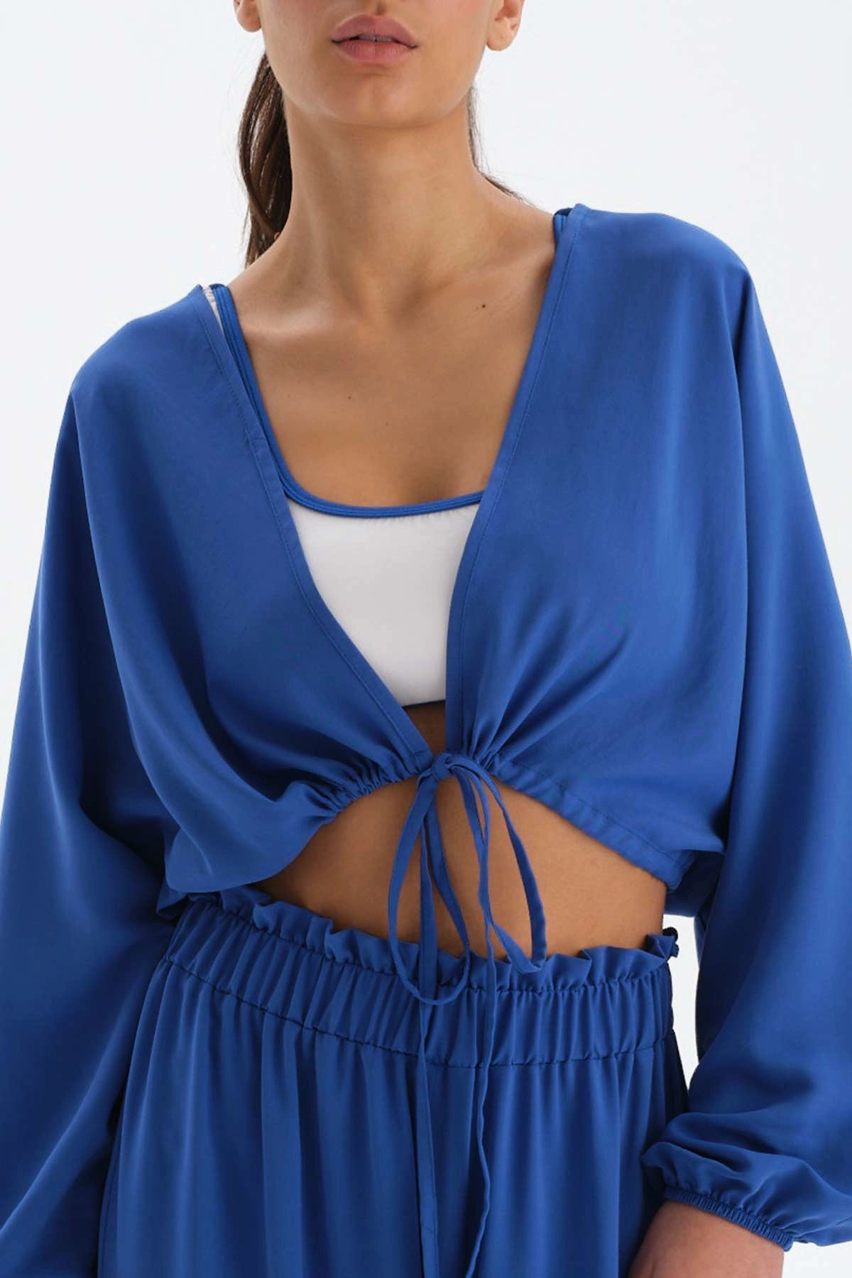 Sax Önden Bağlamalı Kısa Modal Gömlek