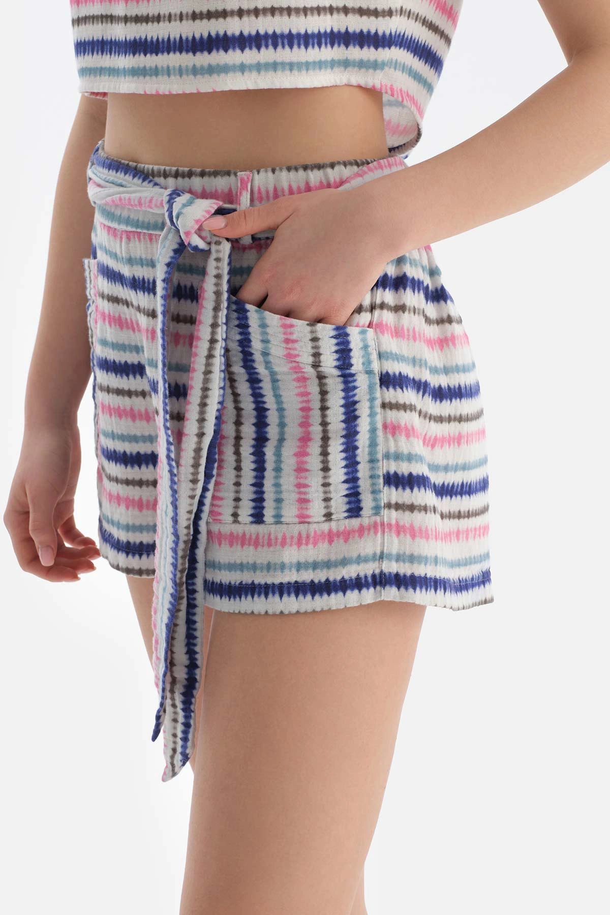 Pembe-Mavi Müslin Şort
