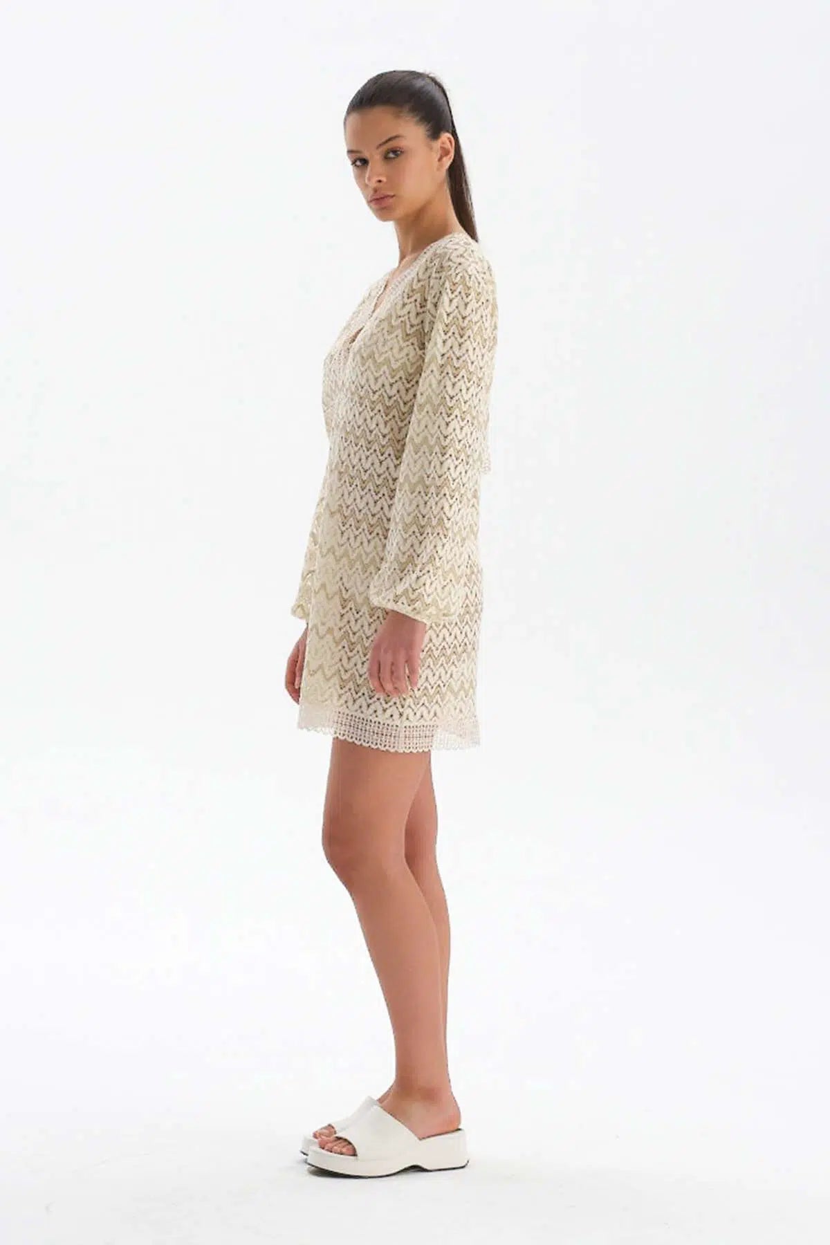 Ekru Uzun Kol Kısa Elbise