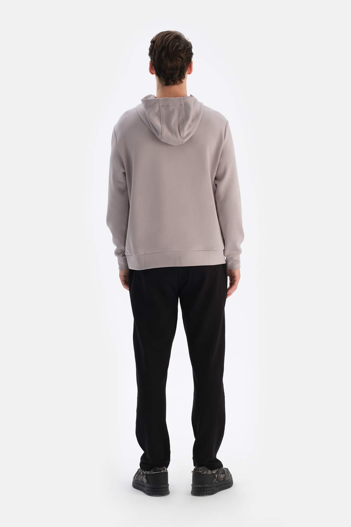 Gri Kapüşonlu Uzun Kollu Sweatshırt