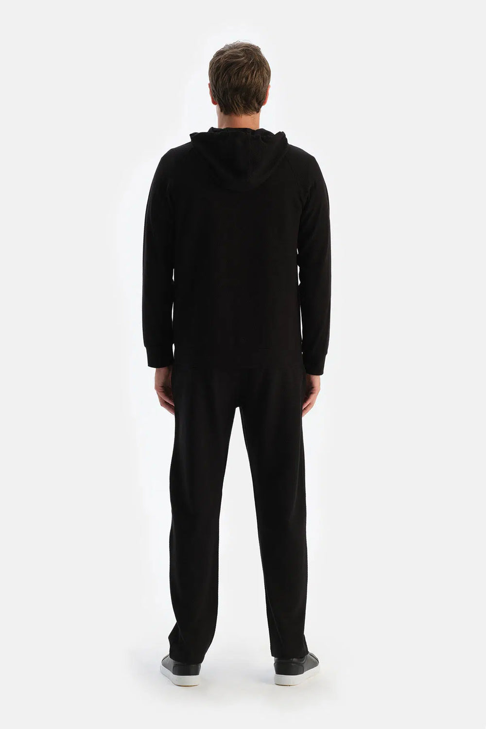 Siyah Kapüşonlu Fermuarlı Sweatshirt