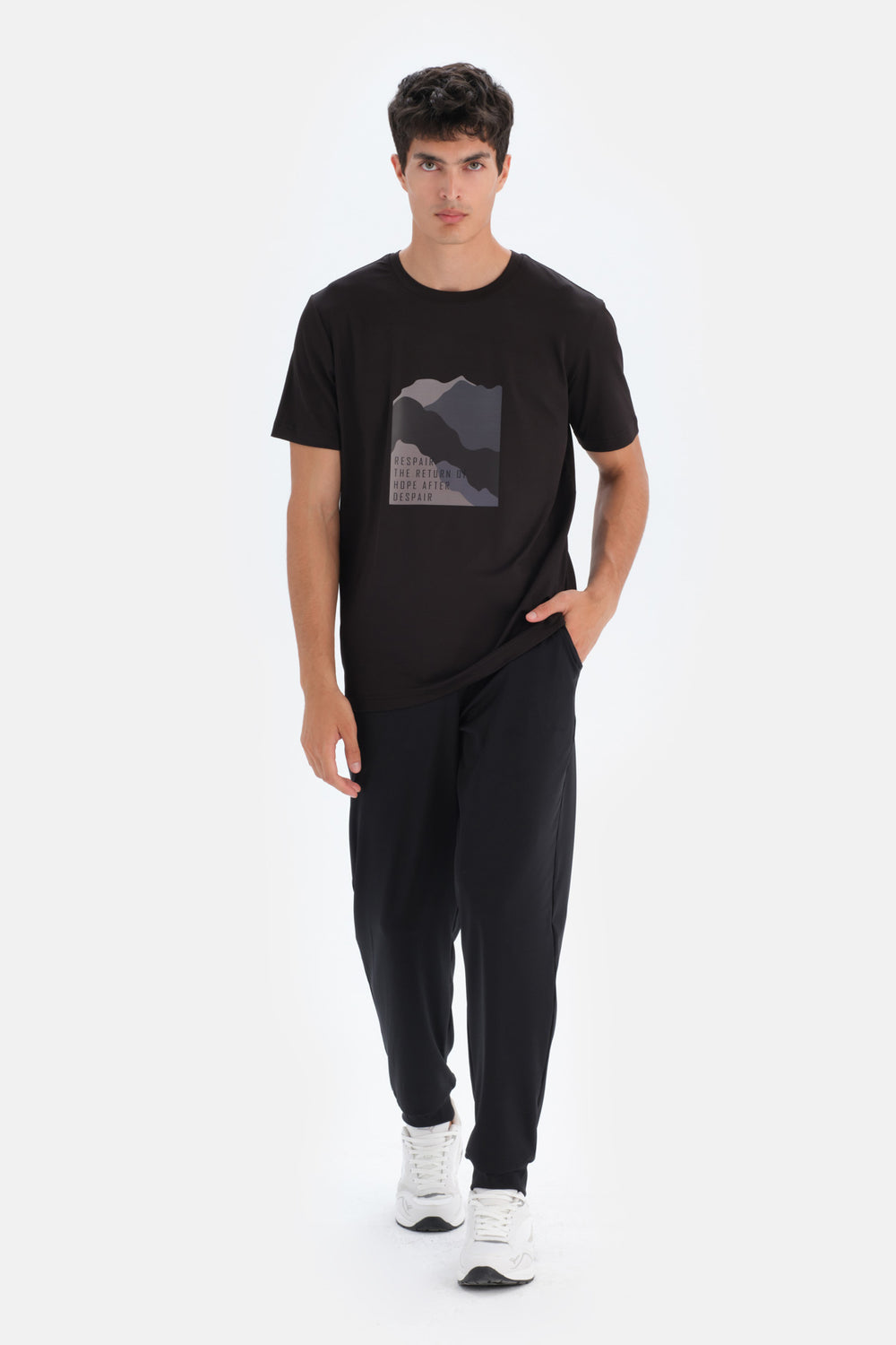 Siyah Dagi Active Baskılı Spor T-Shirt