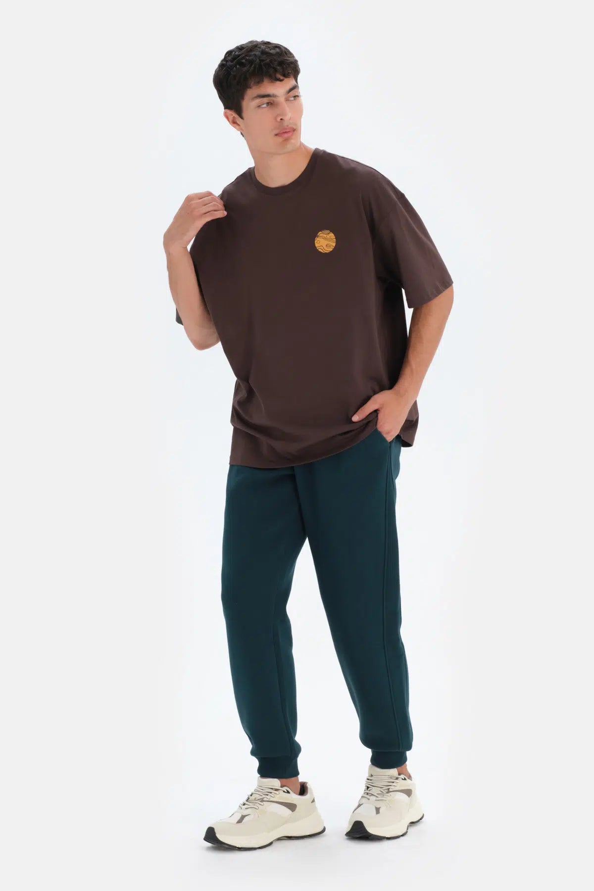 Koyu Kahve Dagi Active Sırt Baskı Detaylı T-Shirt