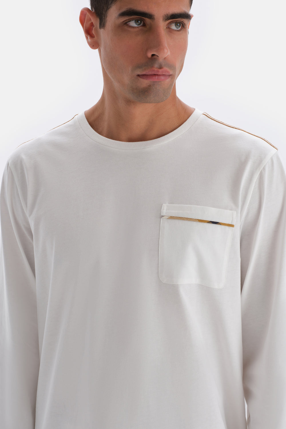 Ekru Bisiklet Yaka Cep Detaylı Altı Dokuma Pijama Takımı