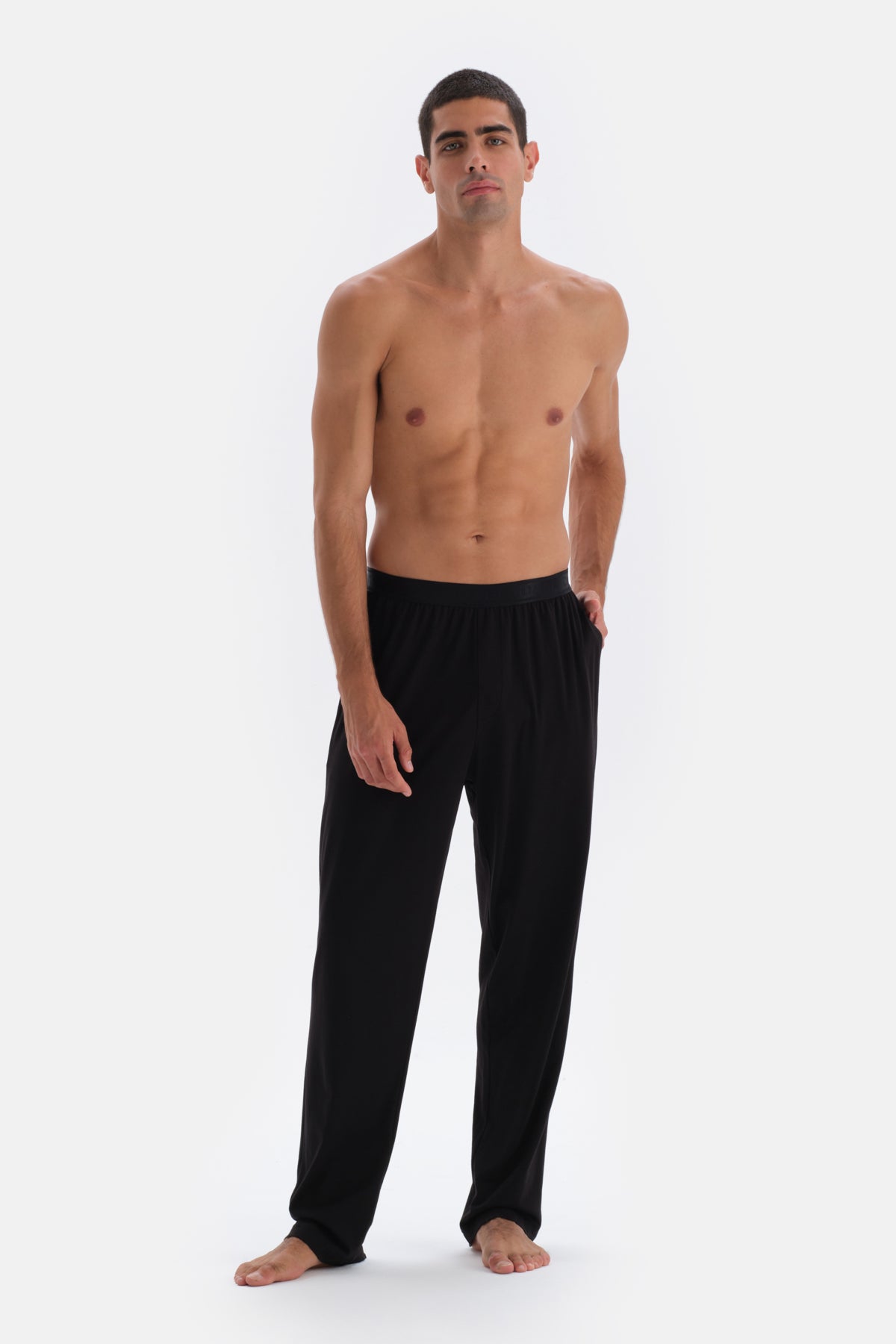 Siyah Beli Lastik Detaylı Örme Pijama Altı