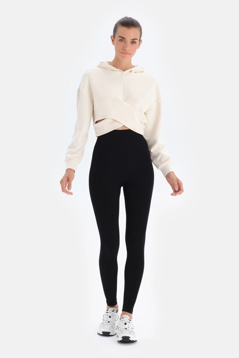 Ekru Dagi Active Çapraz Detaylı Kapüşonlu Modal Sweatshirt