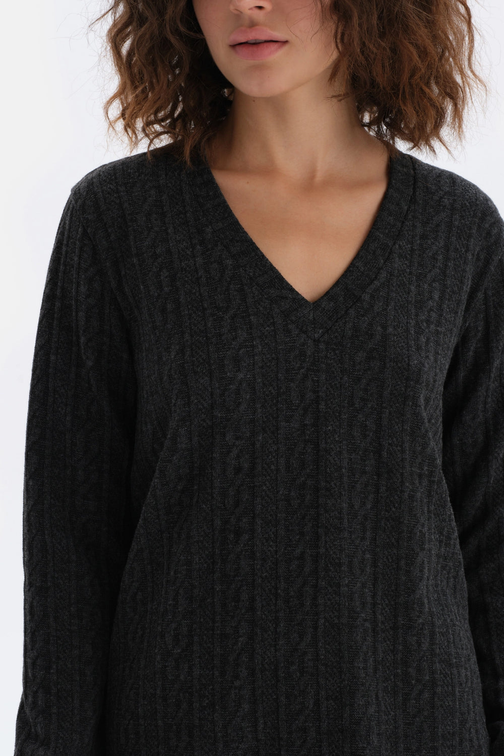 Antrasıt V Yaka Uzun Kollu Örgülü Sweatshirt