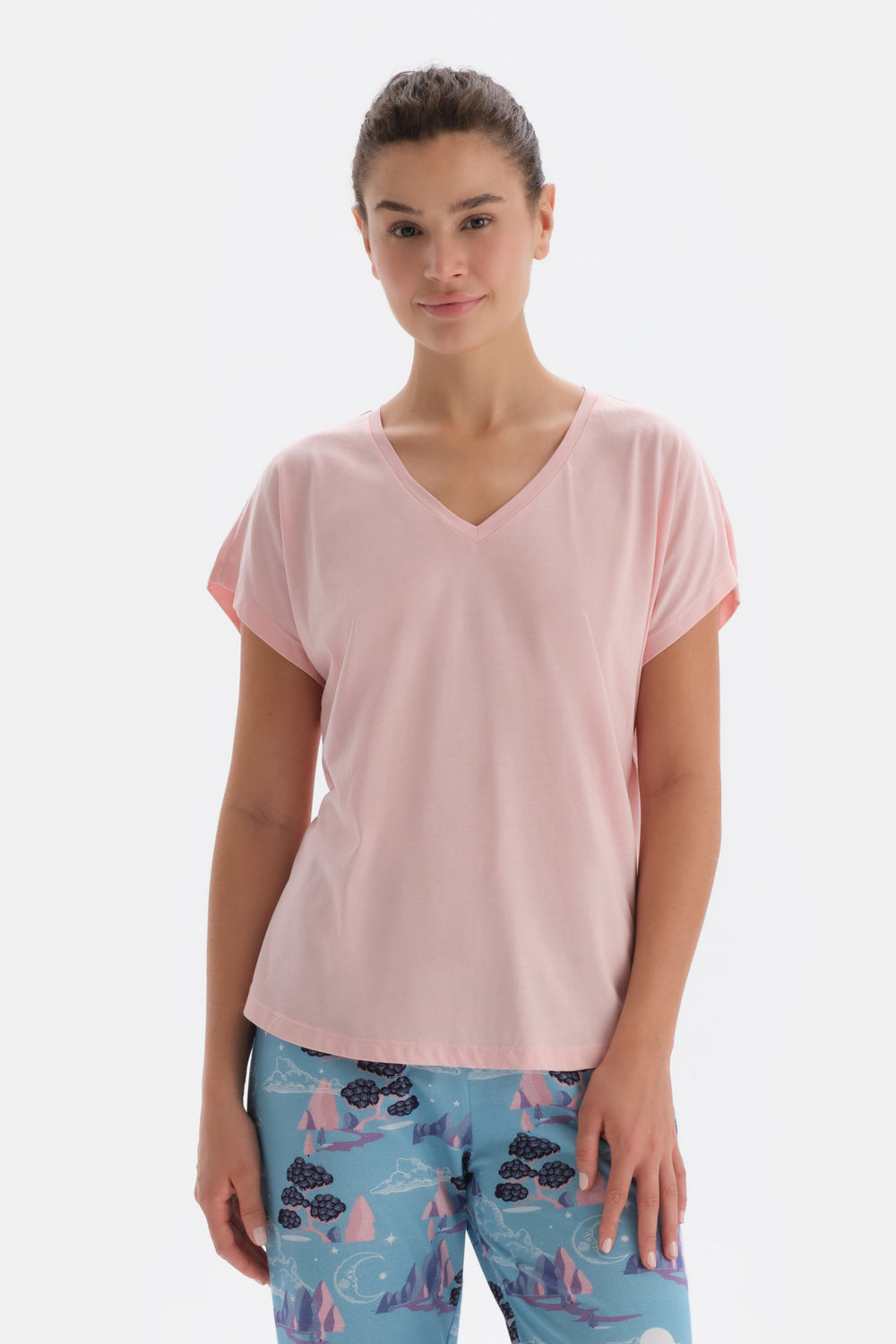 Açık Pembe V Yaka Kısa Kollu Pijama Üstü