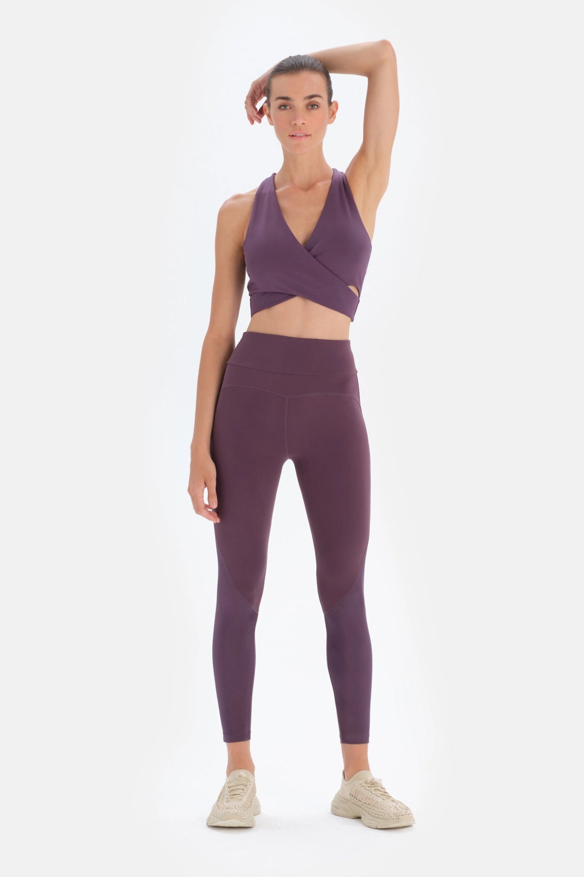 Mürdüm Dagi Active Koyu Sırt Detaylı Spor Sütyeni