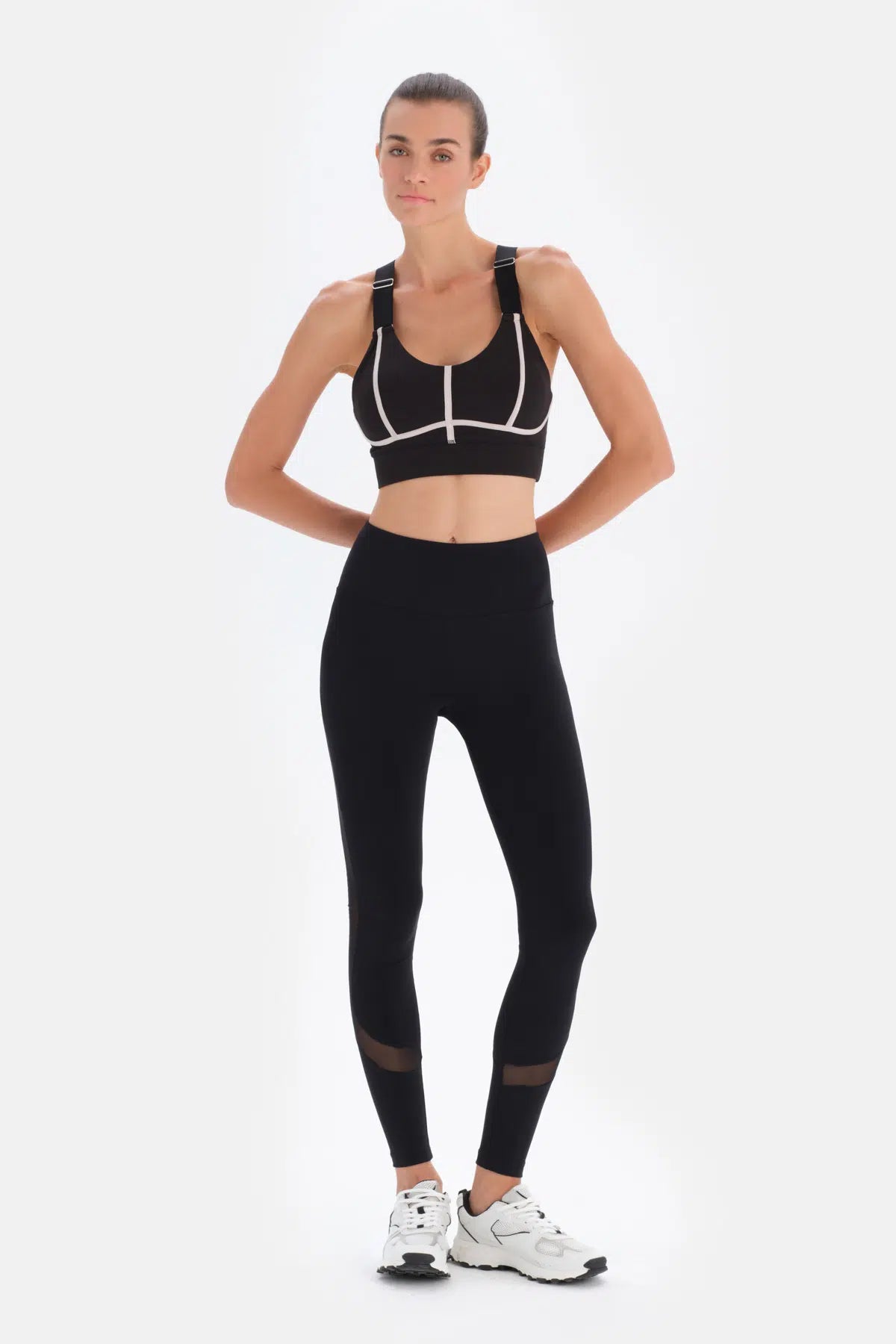 Siyah Dagi Active Tül Detaylı Spor Tayt