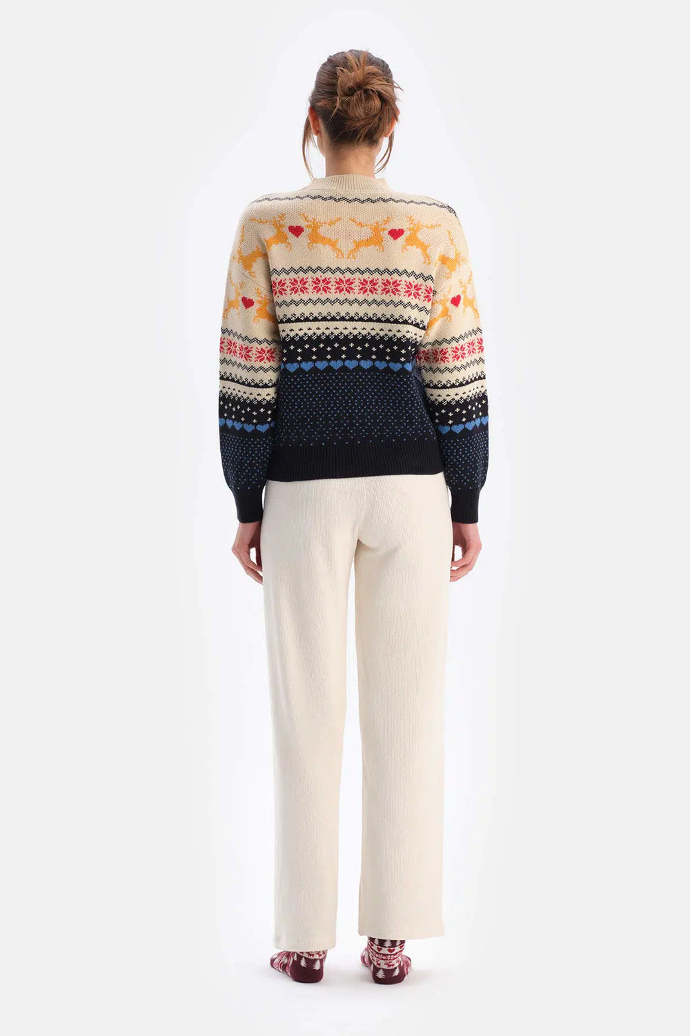 Ekru Etiket Detaylı Bol Paça Kadife Pantolon