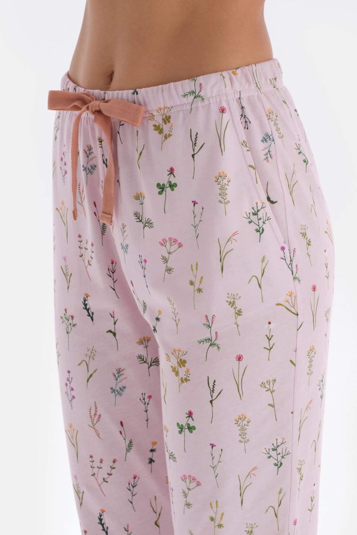 Açık Pembe Minik Çiçek Baskılı Gömlek Pantolon Pijama Takımı