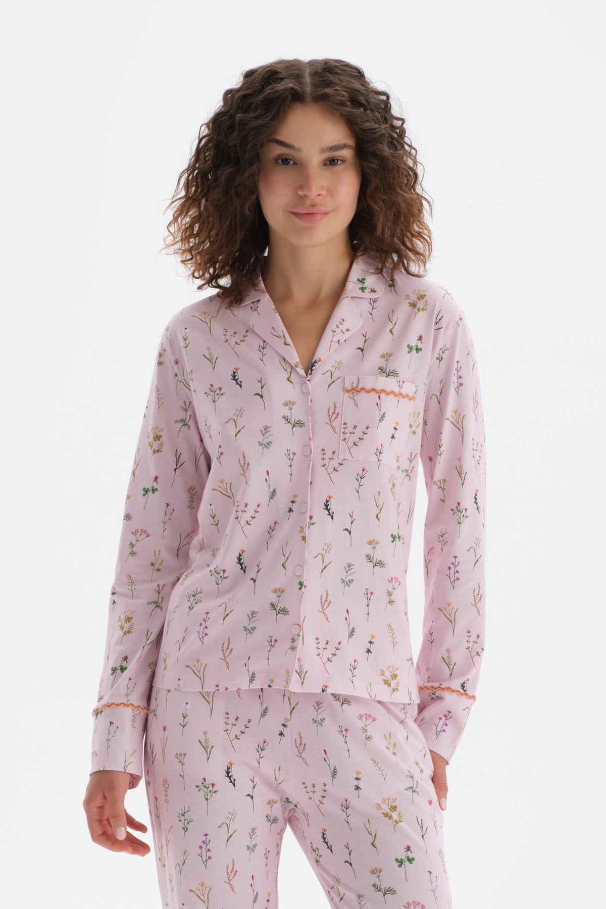 Açık Pembe Minik Çiçek Baskılı Gömlek Pantolon Pijama Takımı