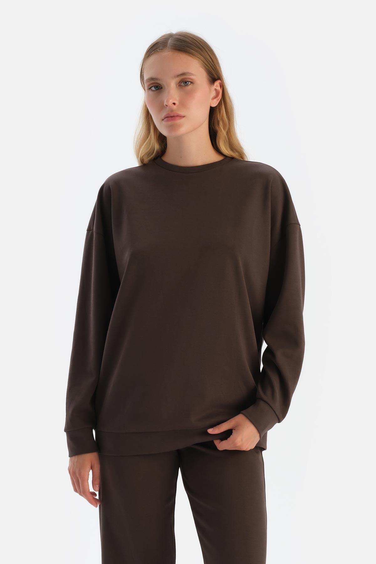 Koyu Kahve Basıc Modal Sweatshırt