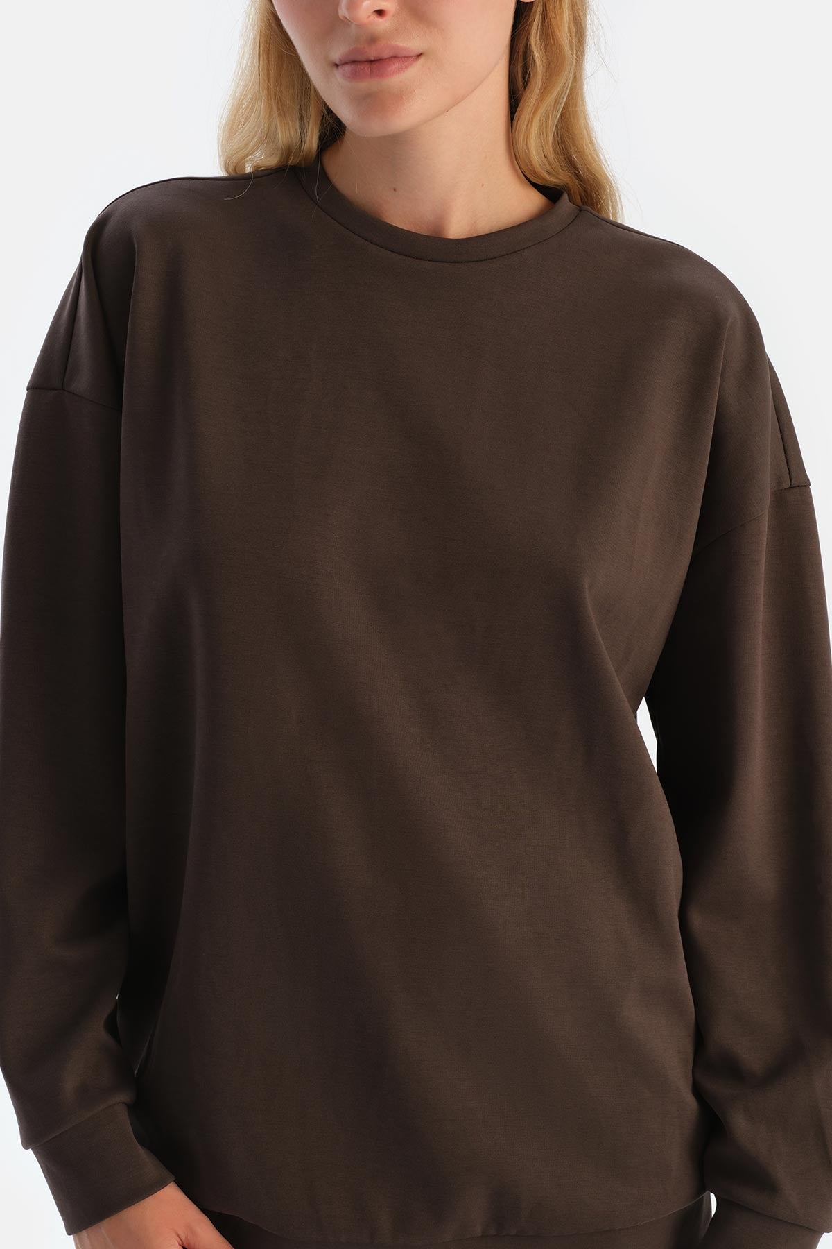 Koyu Kahve Basıc Modal Sweatshırt