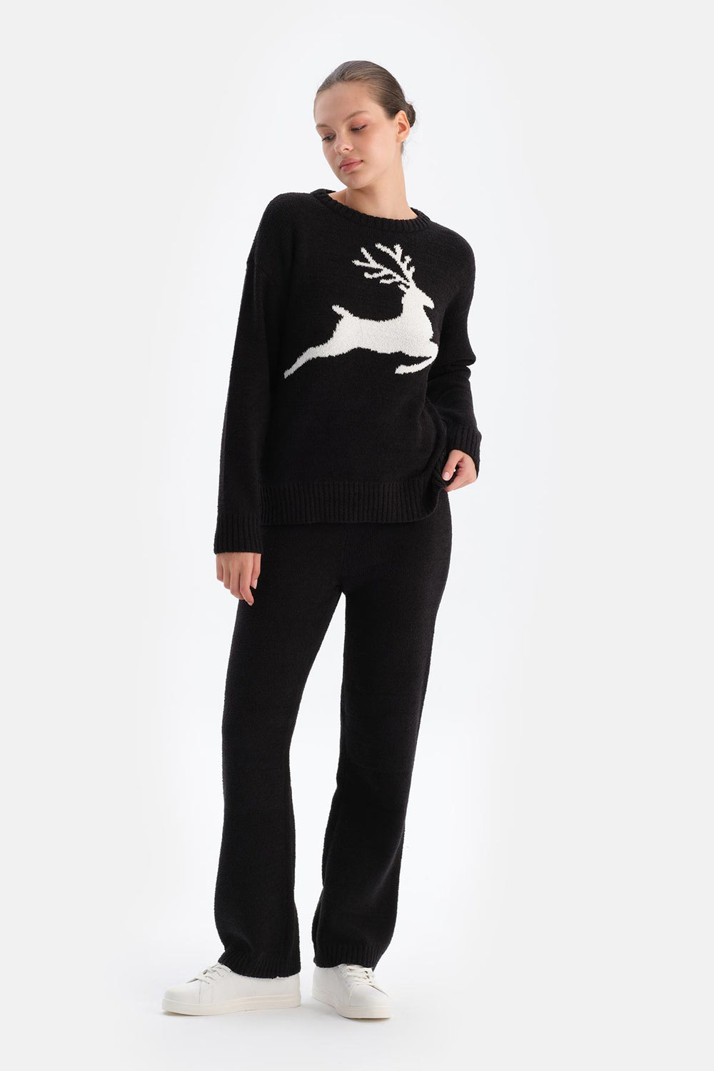 Siyah Geyik Baskılı Polar Sweatshırt
