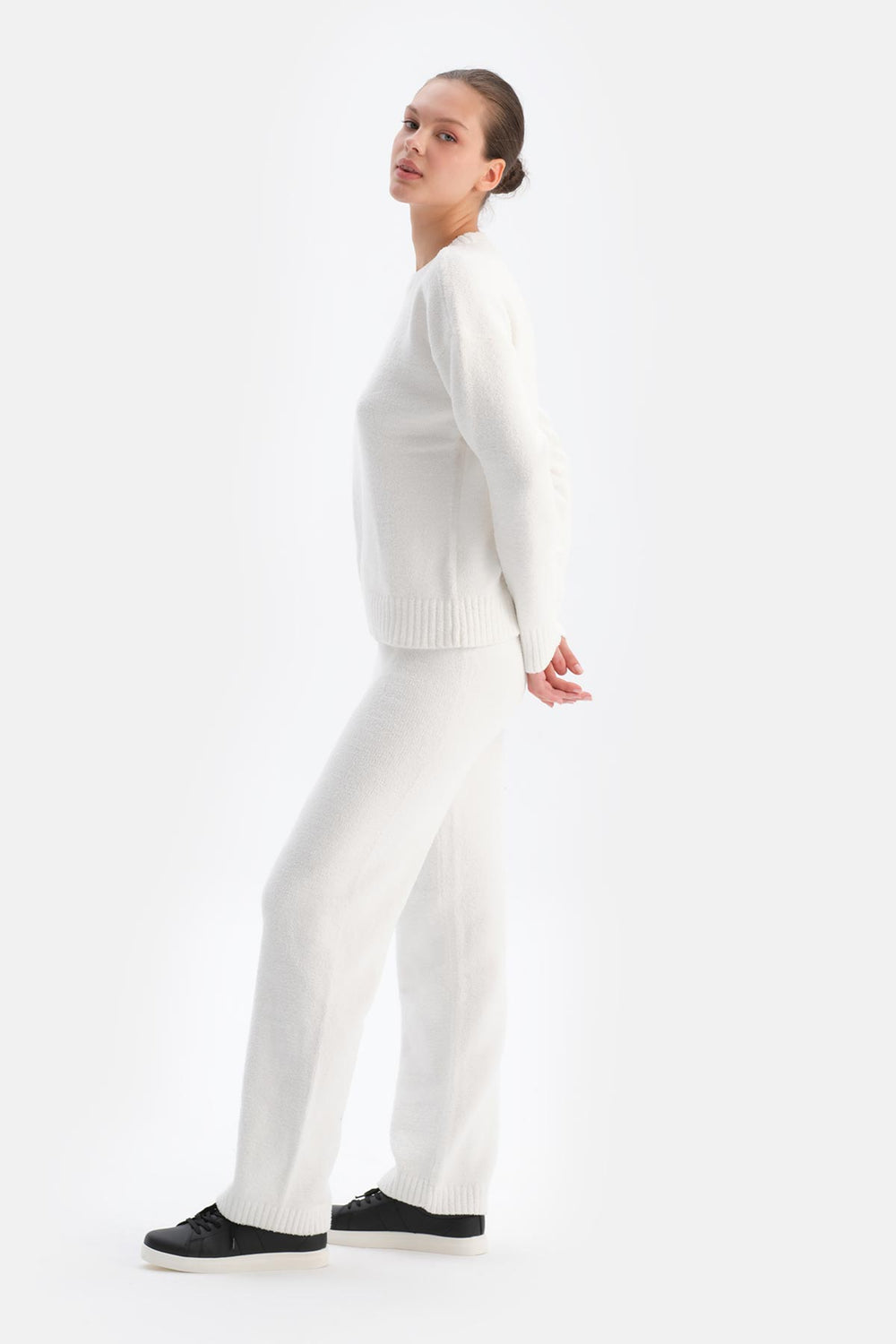 Beyaz Polar Sweatshırt