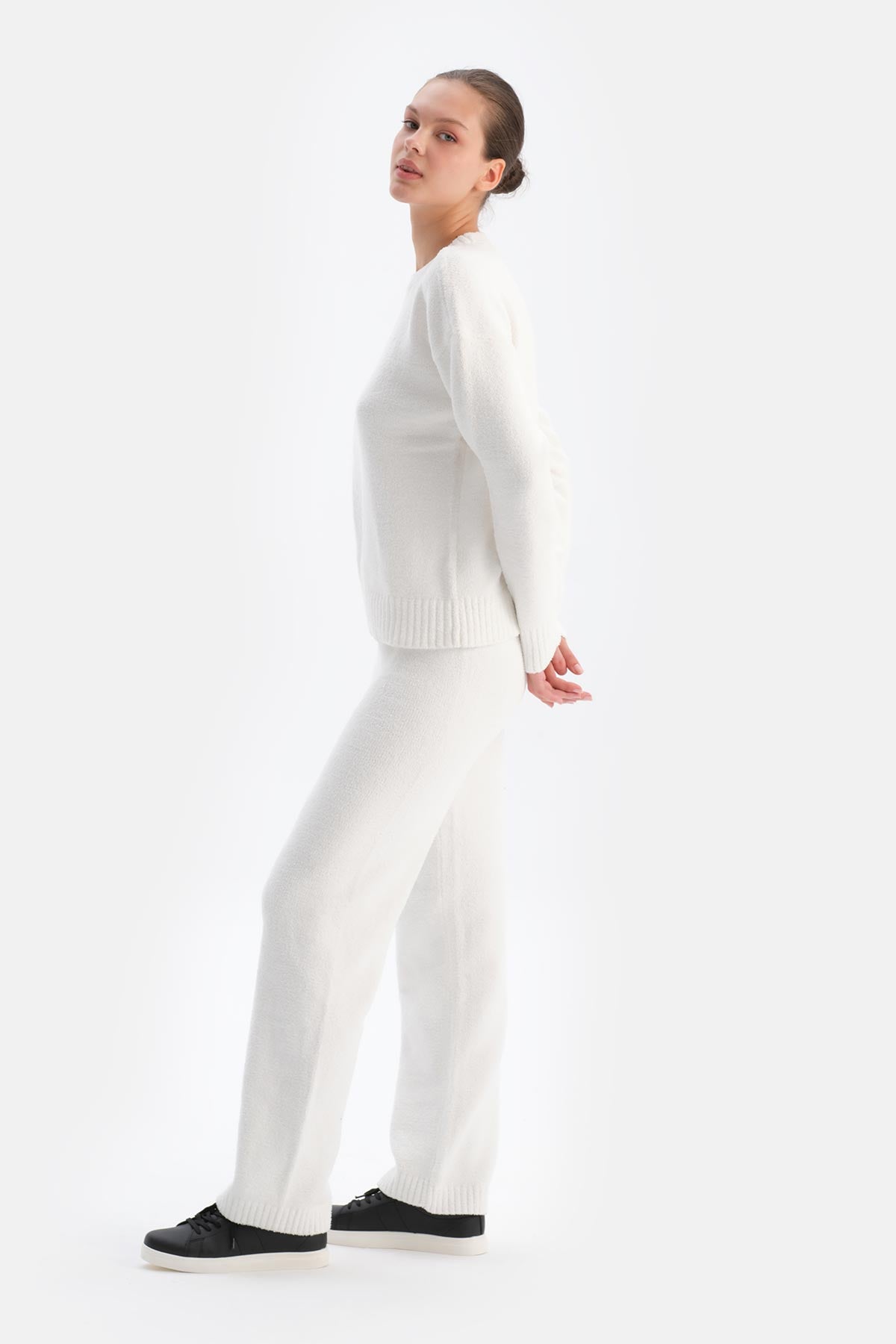 Beyaz Polar Sweatshırt