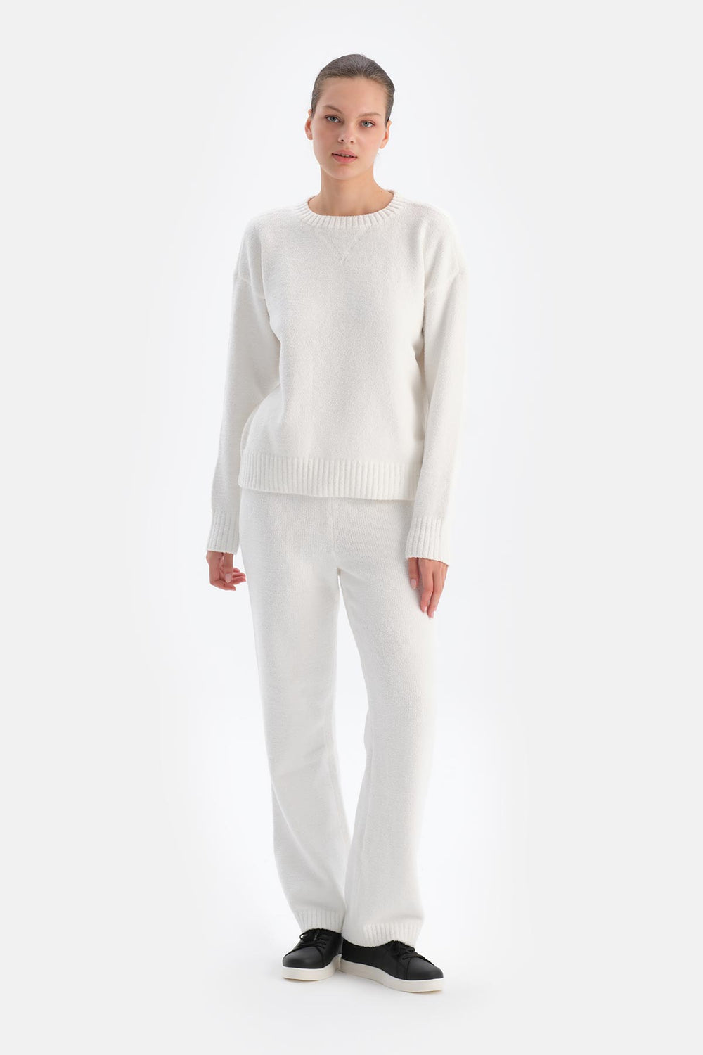 Beyaz Polar Sweatshırt