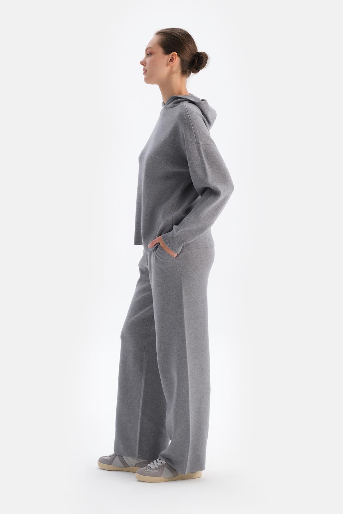 Gri Melanj Kapüşonlu Soft Tuşeli Sweatshırt