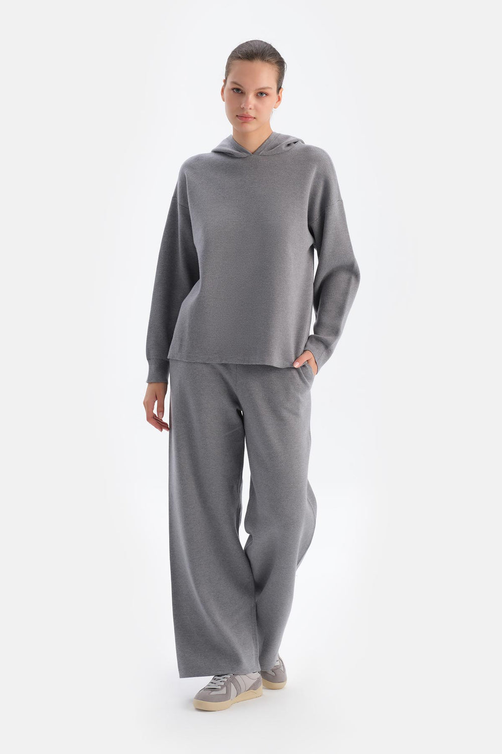 Gri Melanj Kapüşonlu Soft Tuşeli Sweatshırt
