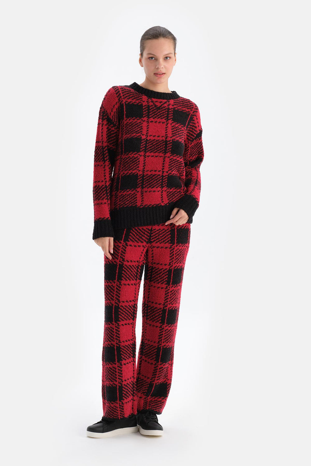 Kırmızı Ekoseli Polar Sweatshırt