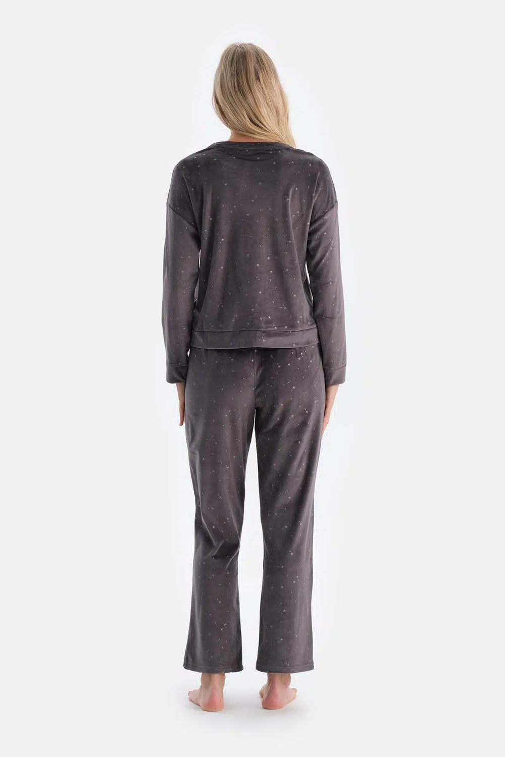 Siyah Parlak Yıldız Baskılı Uzun Kollu Kadife Pijama Takımı