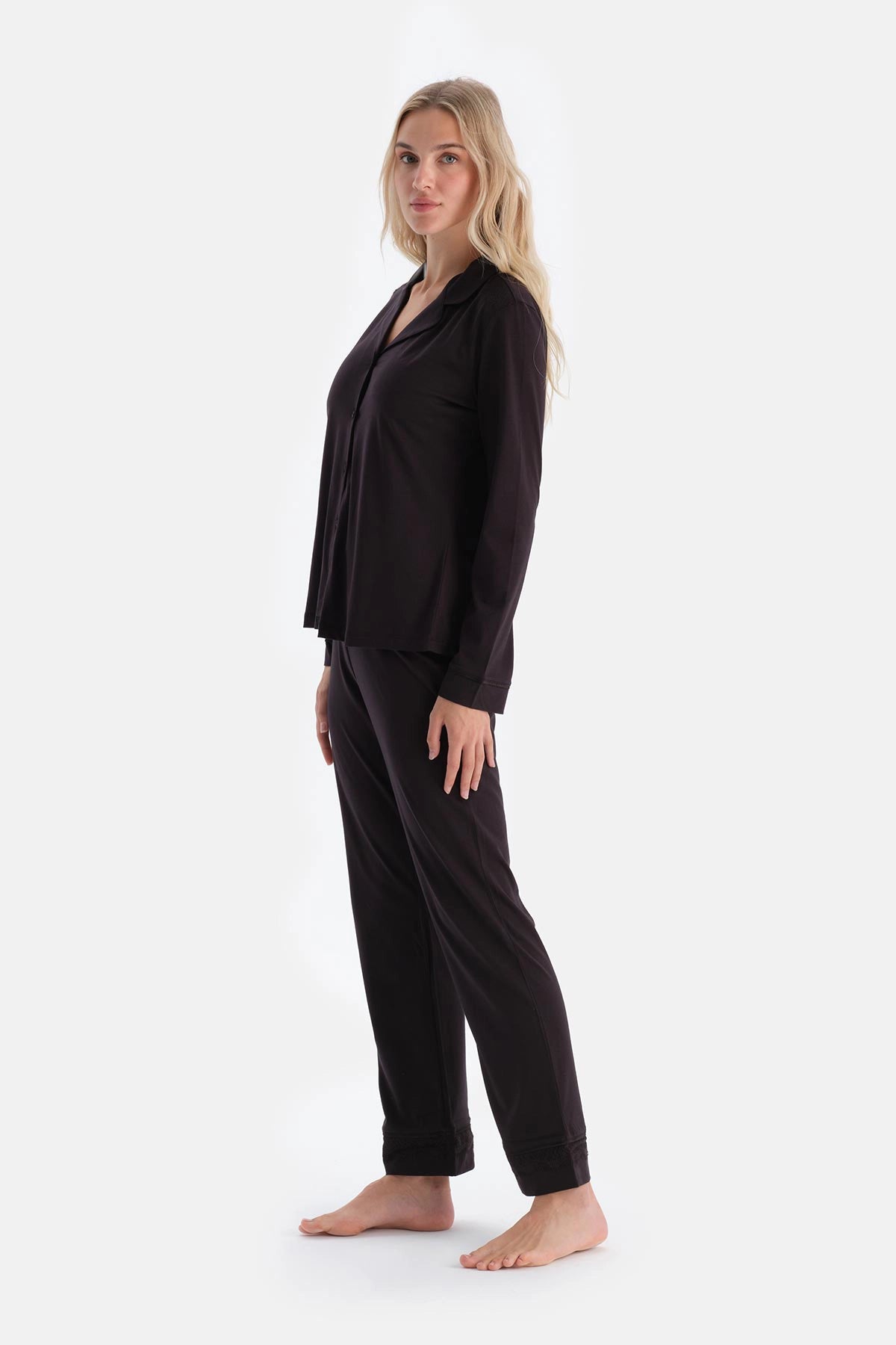 Koyu Kahve Dantel Detaylı Gömlek Pantolon Pijama Takımı