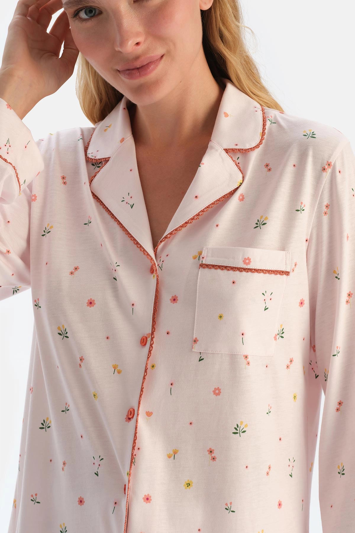 Ekru Baskılı Gömlek Pantolon Pijama Takımı