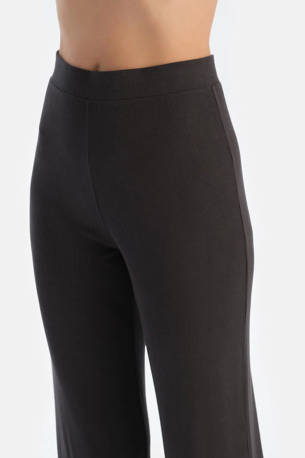 Antrasıt U Yaka Düğmeli Kaşkorse Pijama Takımı