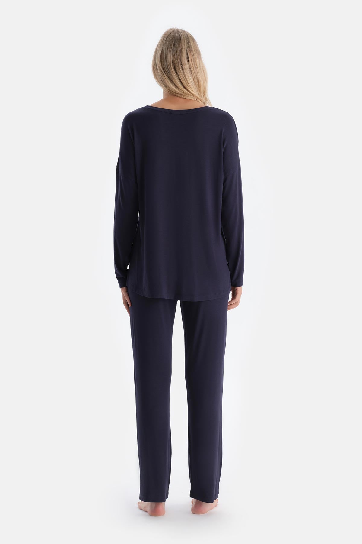 Lacivert Saten Garnili Uzun Kollu Pijama Takımı