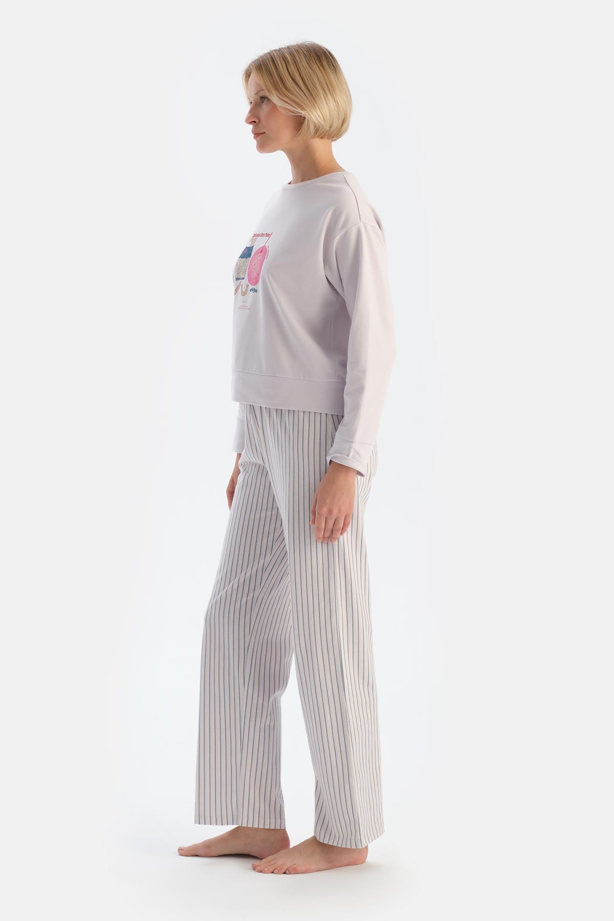 Açık Lila Baskı Detaylı Uzun Kollu Pijama Takımı