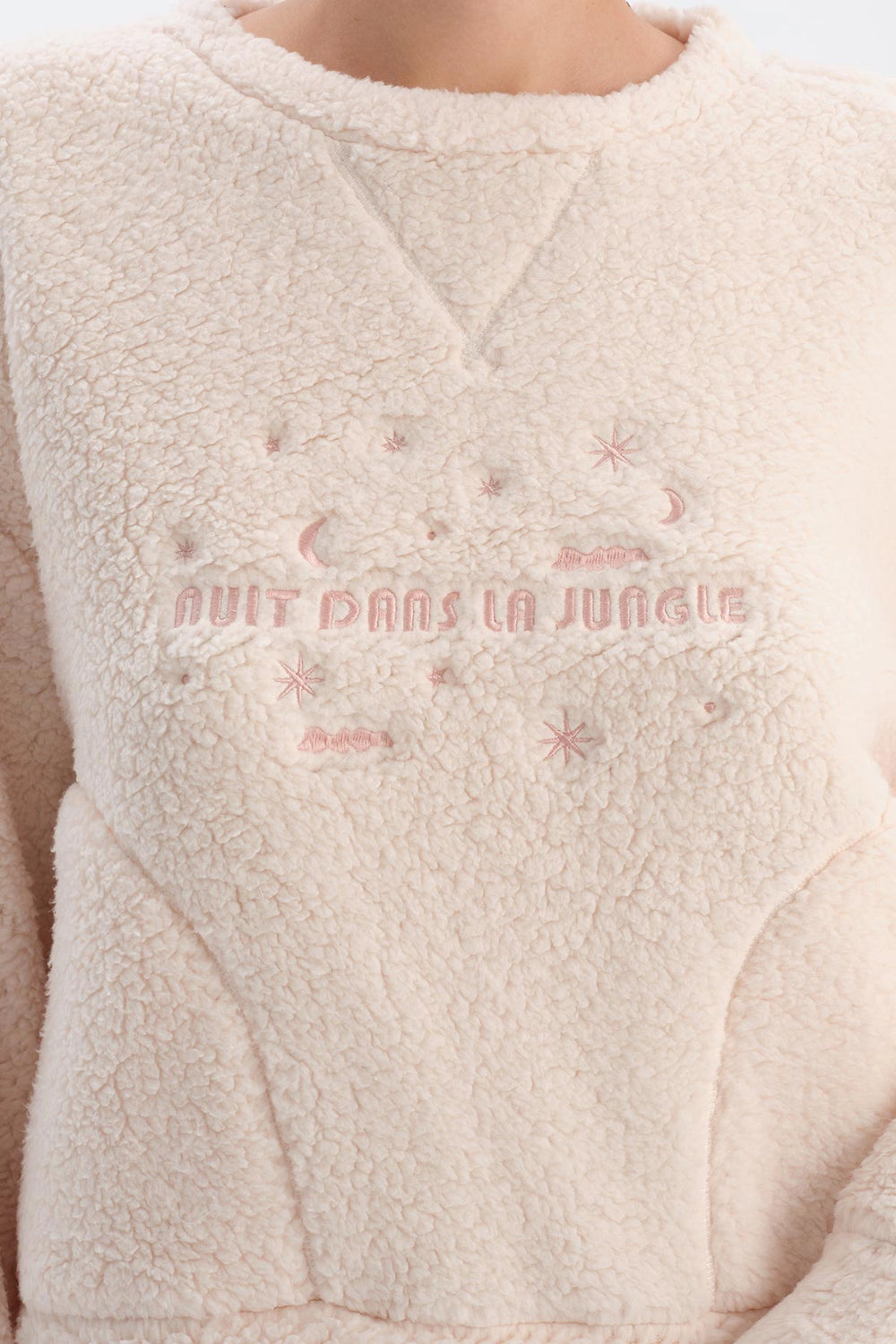 Ekru Nakışlı Polar Sweatshırtlü Pantolon Pijama Takımı