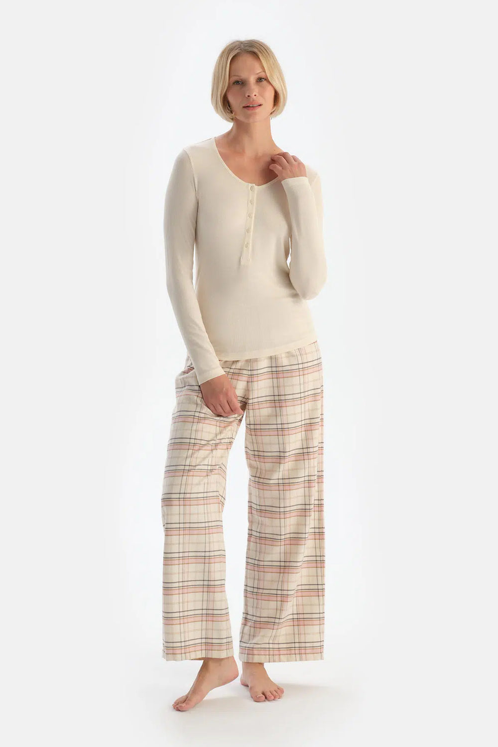 Ekru Kaşkorse Ekose Dokuma Pamuklu Pijama Takımı