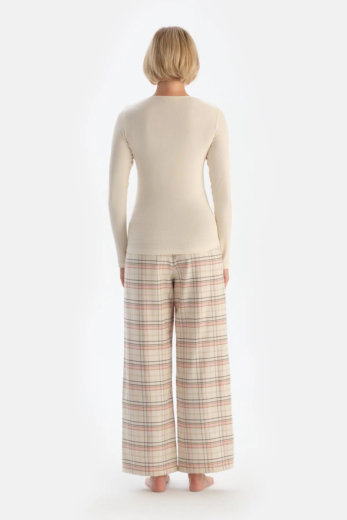 Ekru Kaşkorse Ekose Dokuma Pamuklu Pijama Takımı