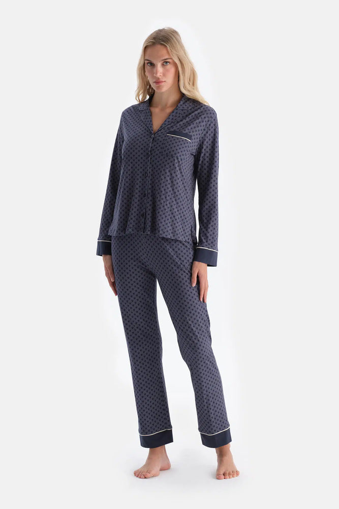 Lacivert Geometrik Desenli Penye Modal Gömlek Yaka Pijama Takımı