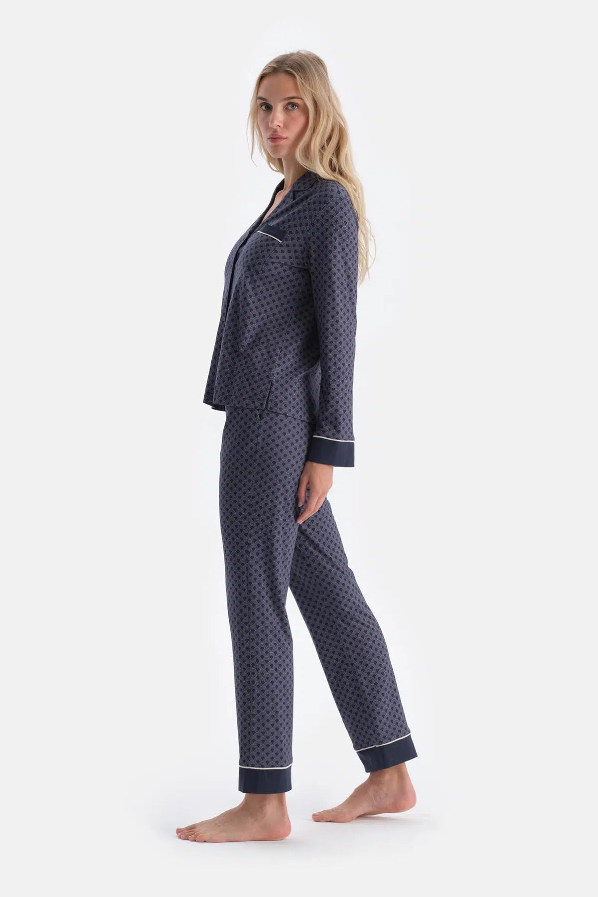 Lacivert Geometrik Desenli Penye Modal Gömlek Yaka Pijama Takımı