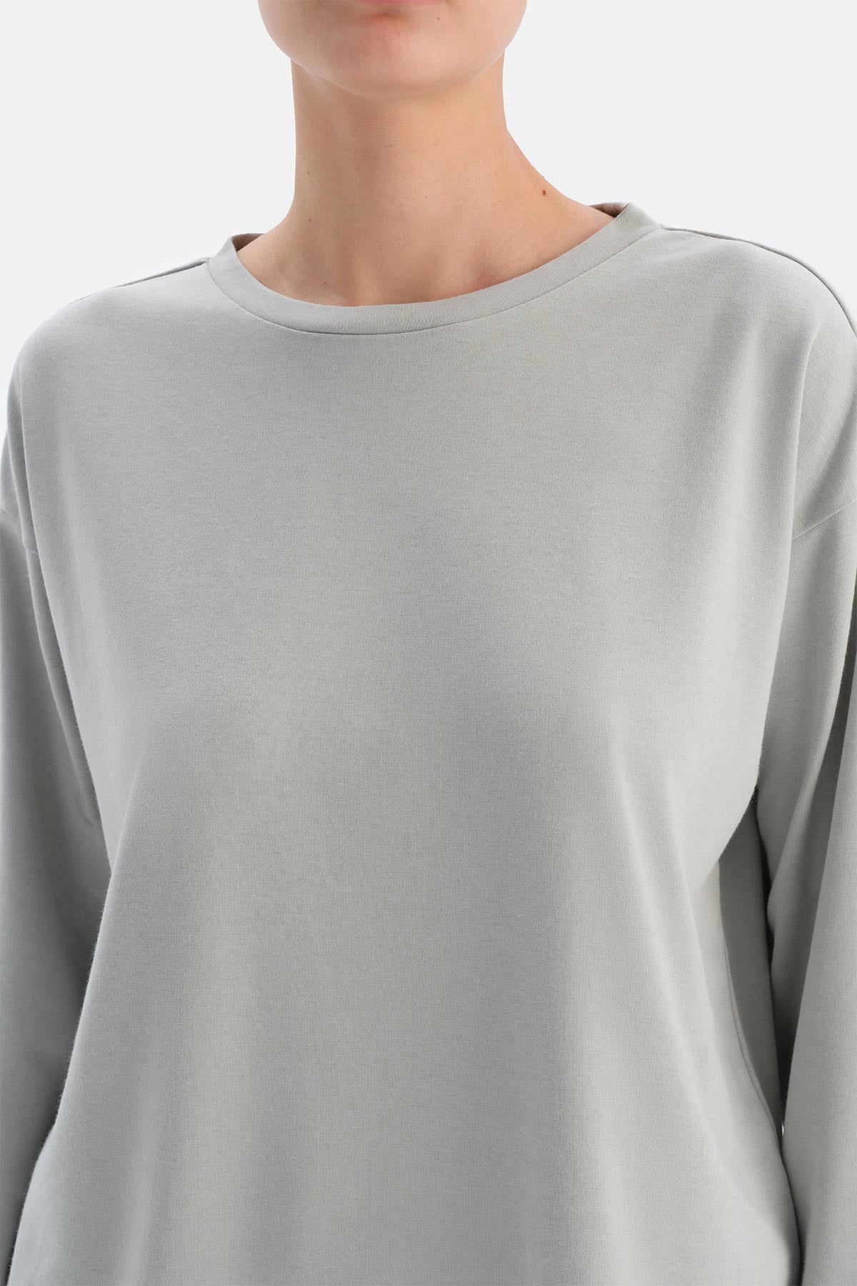 Gri Bisiklet Yaka Jogger Paça Cellıant Pijama Takımı