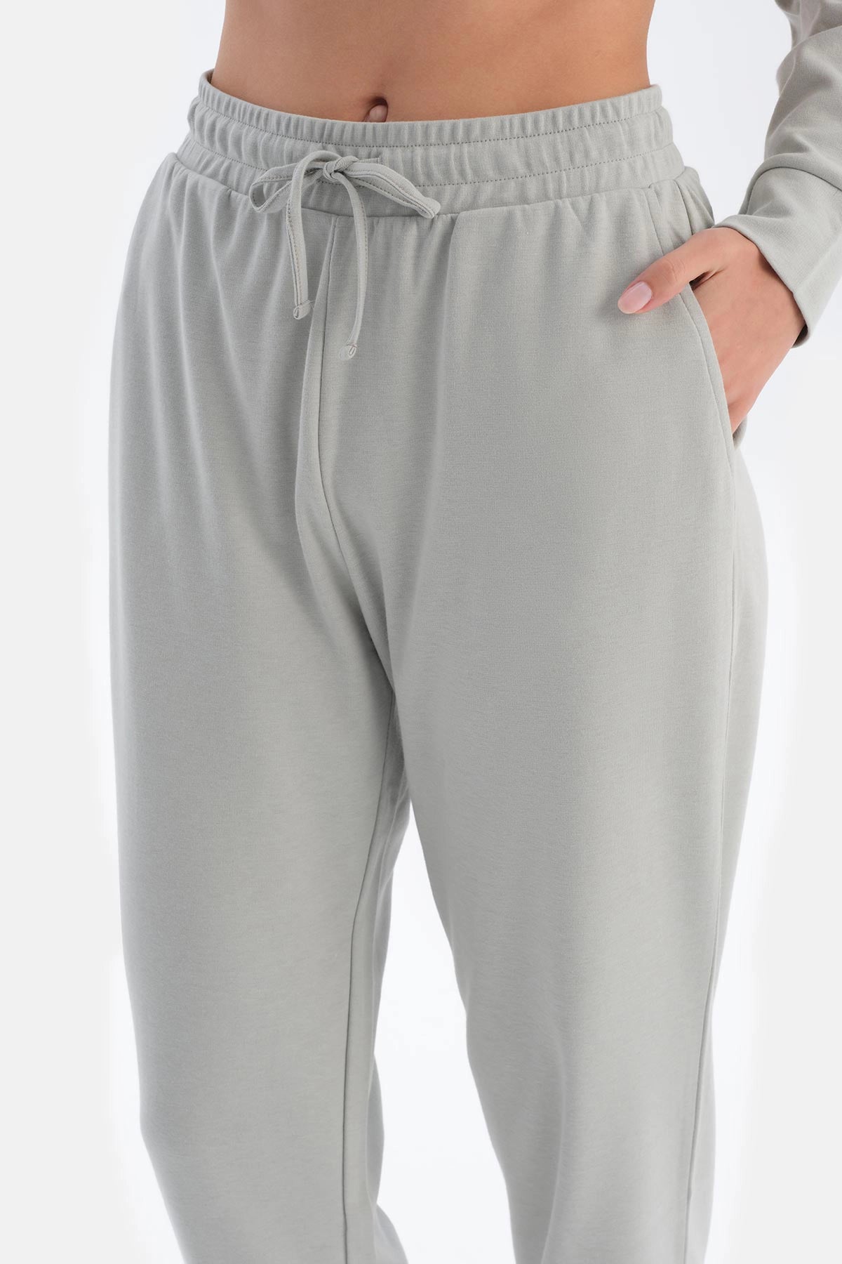 Gri Bisiklet Yaka Jogger Paça Cellıant Pijama Takımı