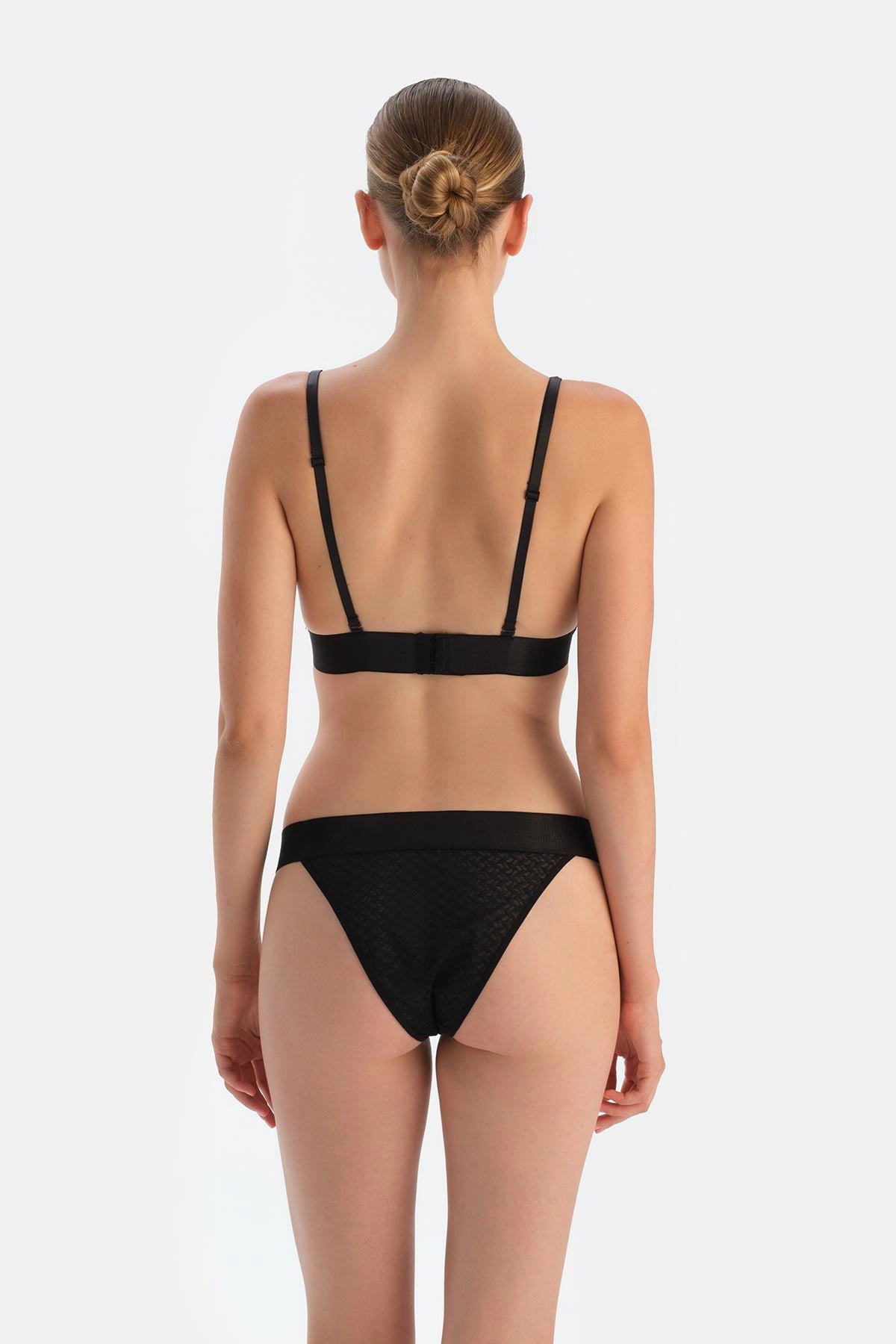 Siyah Premıum Dantelli Ve Lastik Detaylı Bralet