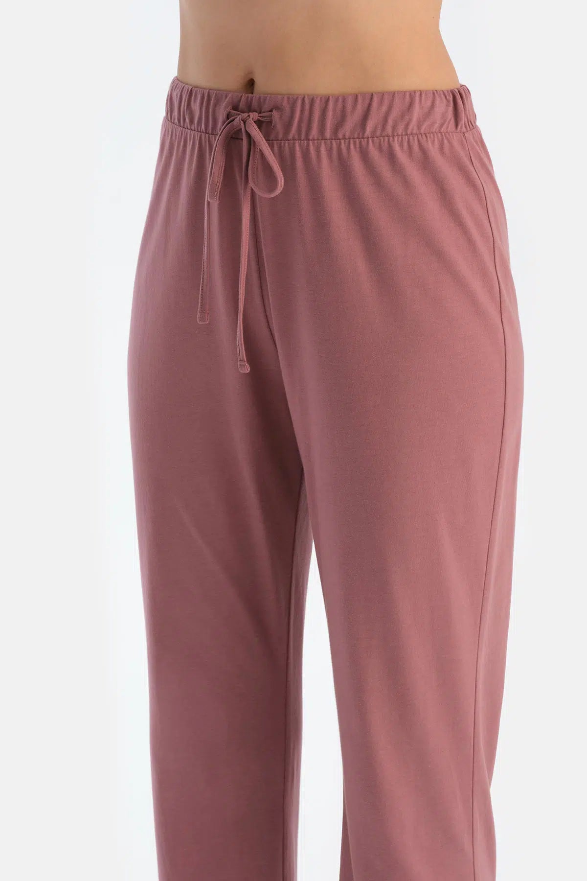 Ekru-Pembe Çiçek Desenli Süprem Ikili Örme Pantolon