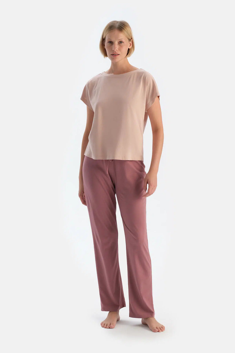 Ekru-Pembe Çiçek Desenli Süprem Ikili Örme Pantolon