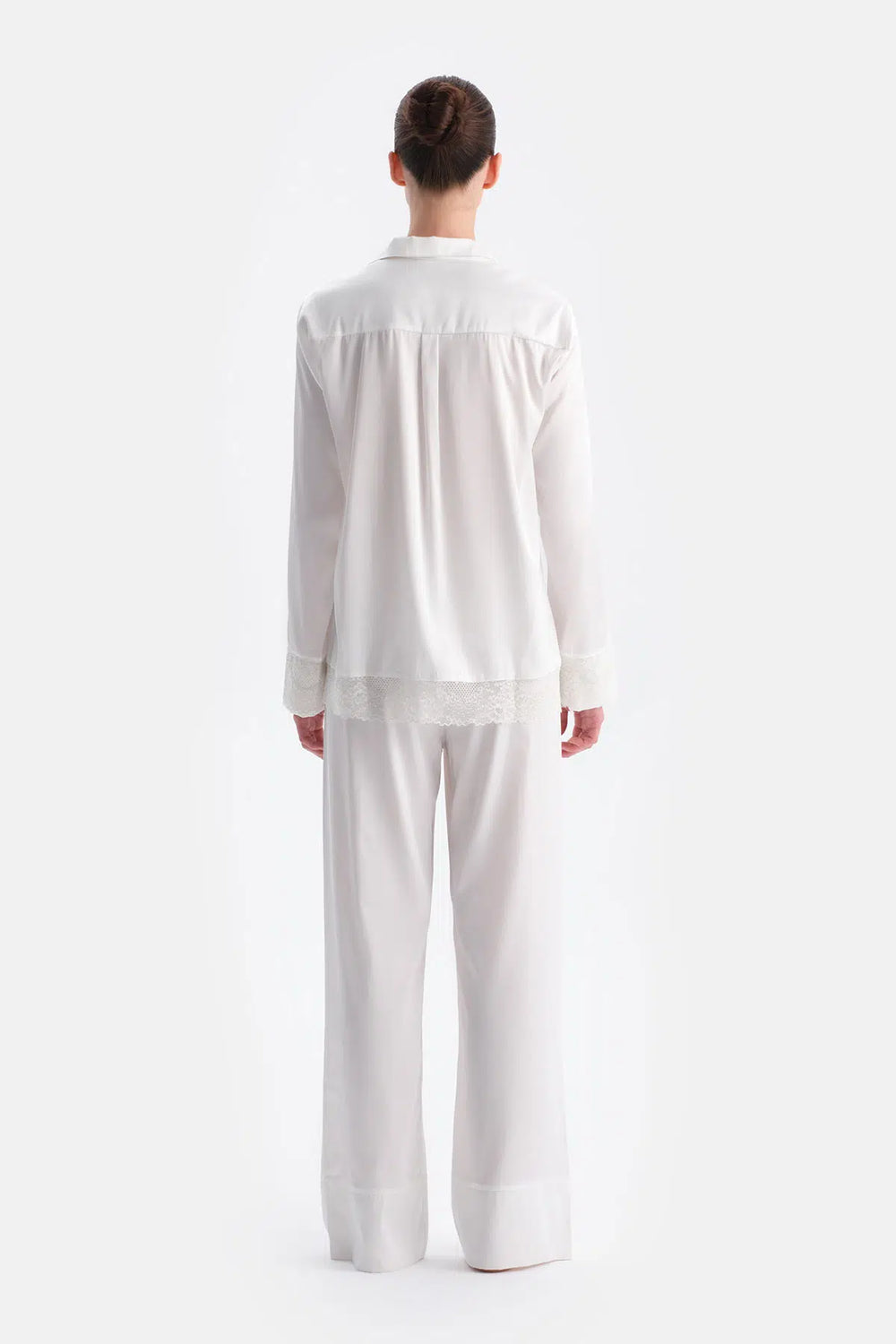 Beyaz Dantel Detaylı Saten Brıde Pantolon
