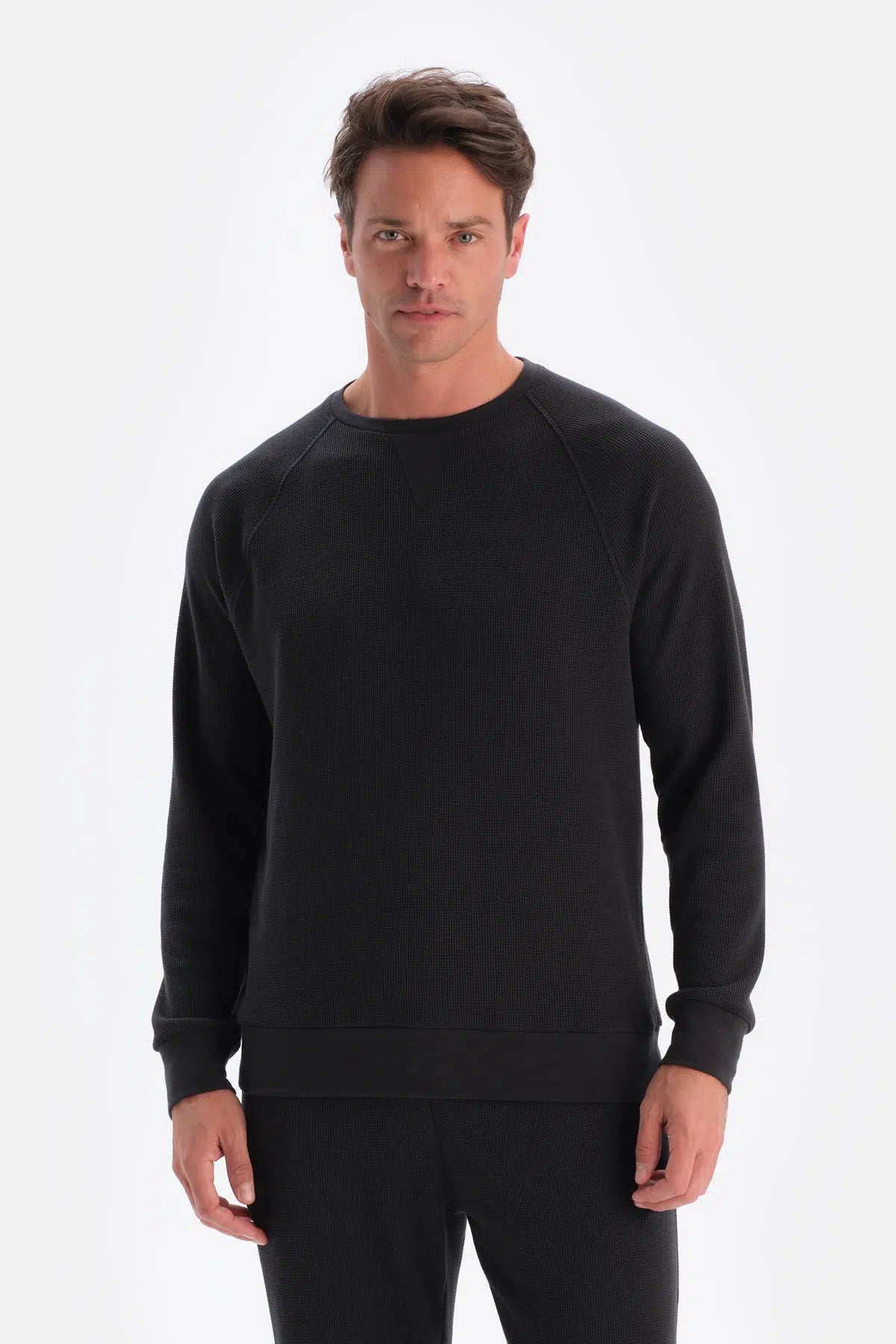 Siyah Bisiklet Yaka Uzun Kollu Waffle Sweatshırt