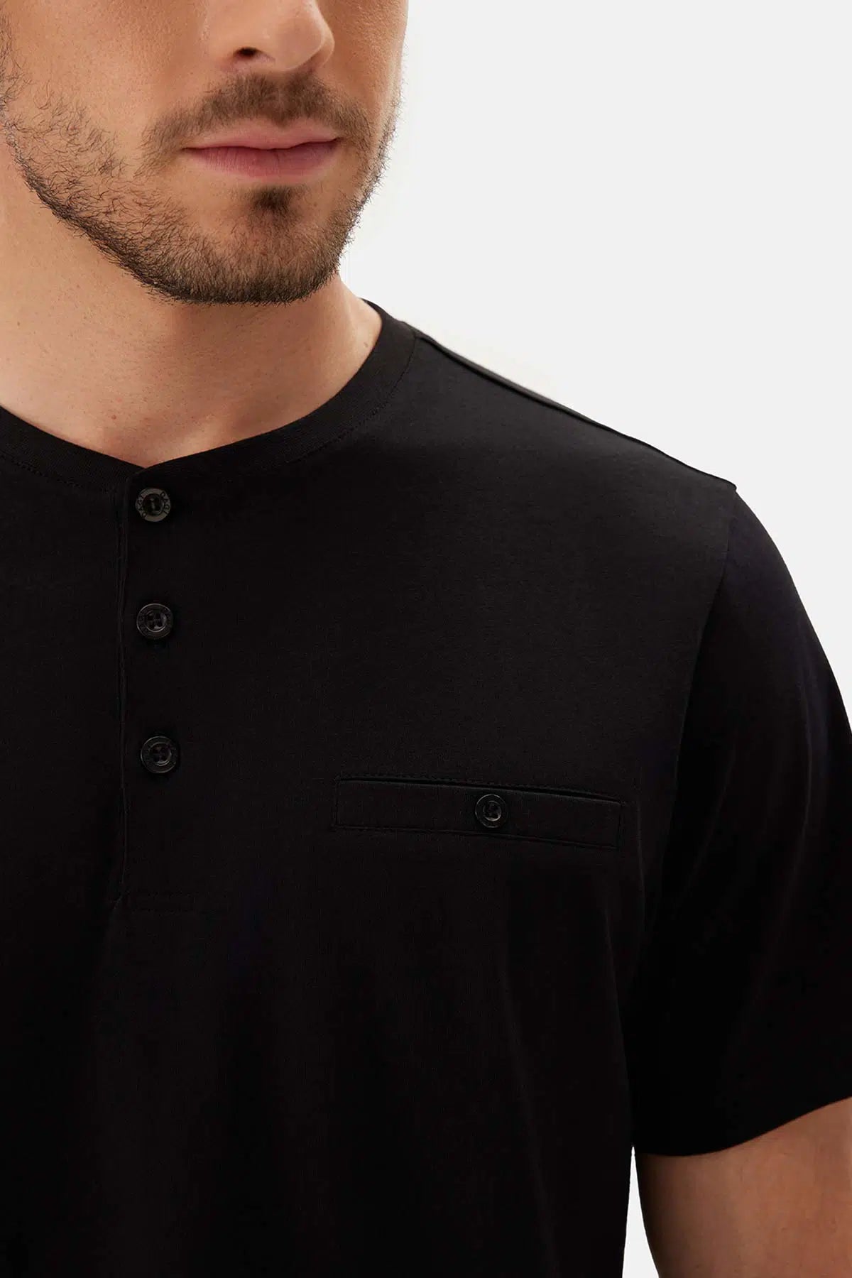 Siyah Yarım Patlı Kısa Kollu Celliant Pijama Takımı