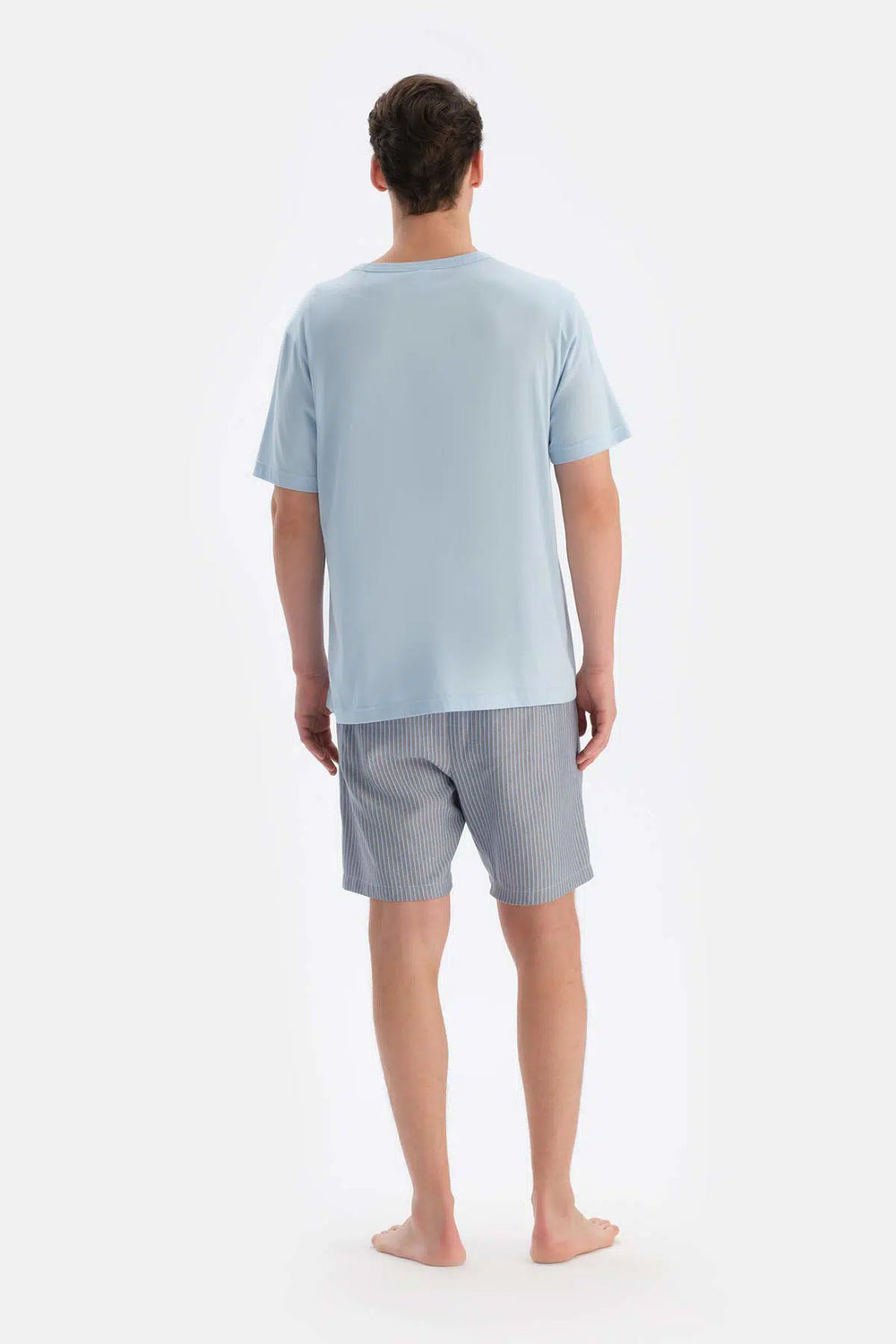 Açık Mavi Bisiklet Yaka Altı Dokuma Şort Pijama Takımı