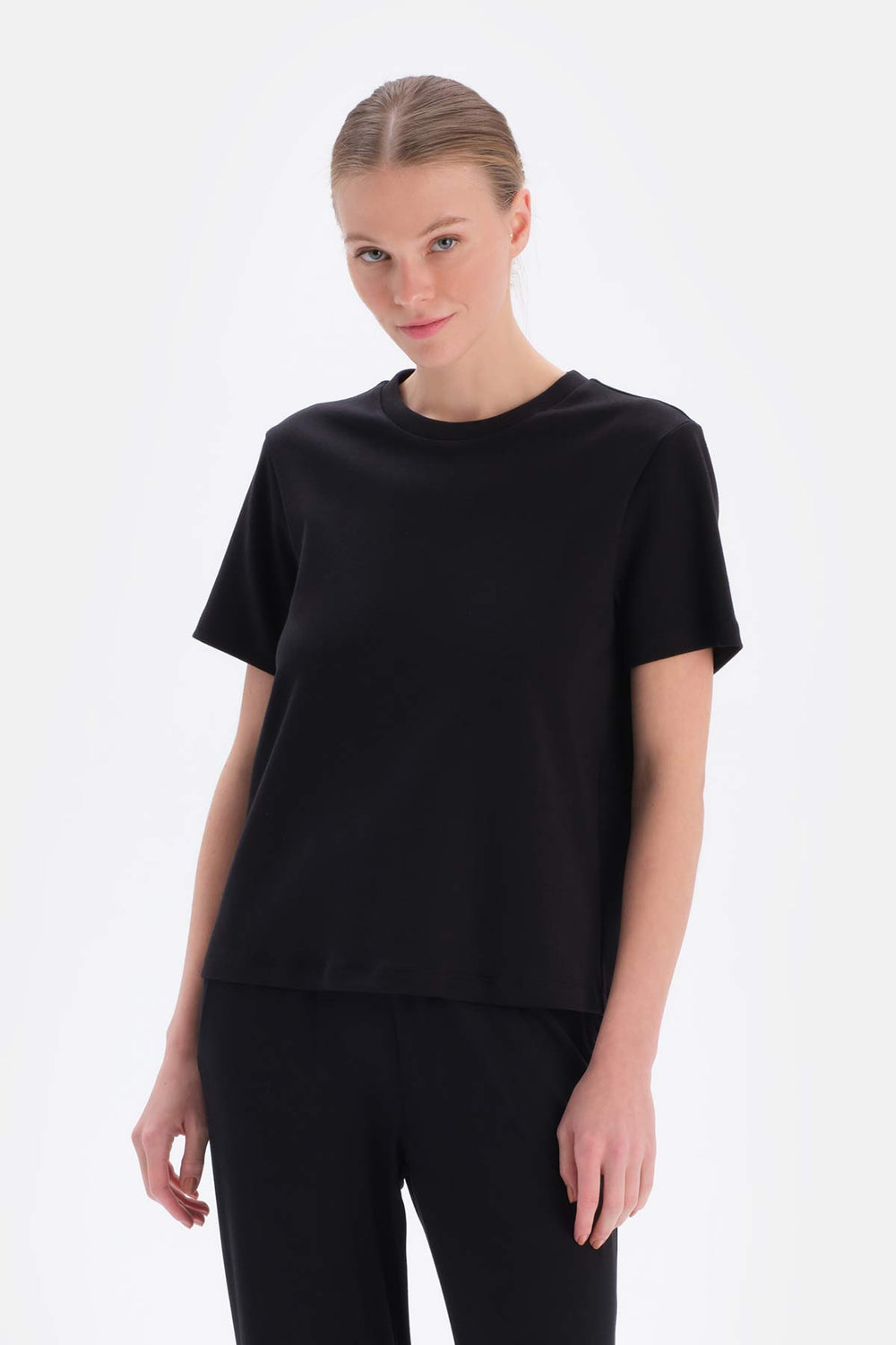 Siyah Ipek Apre Interlok Bisiklet Yaka Tişört