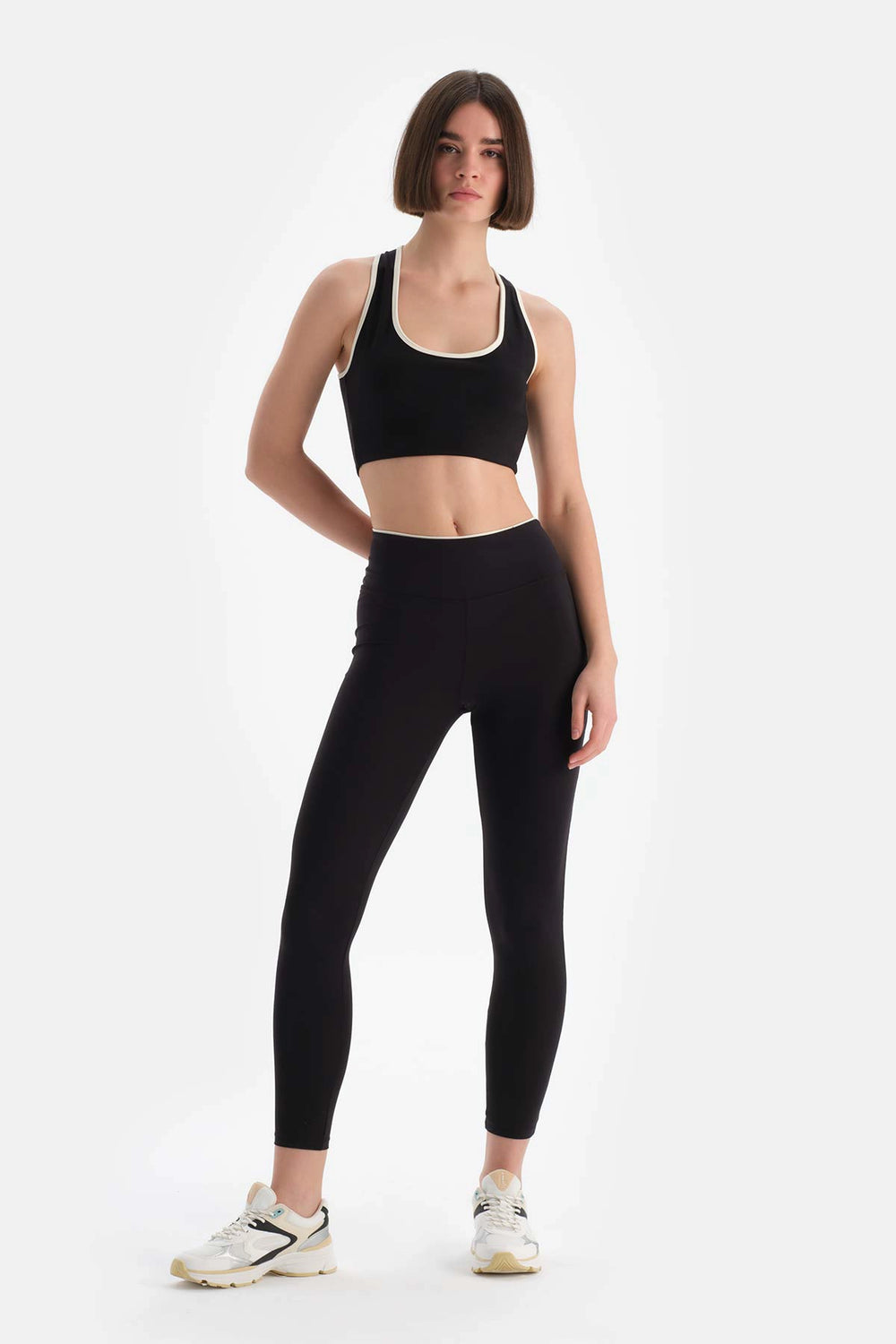 Siyah Dagi Active Kadın Bel Biye Detaylı Tayt